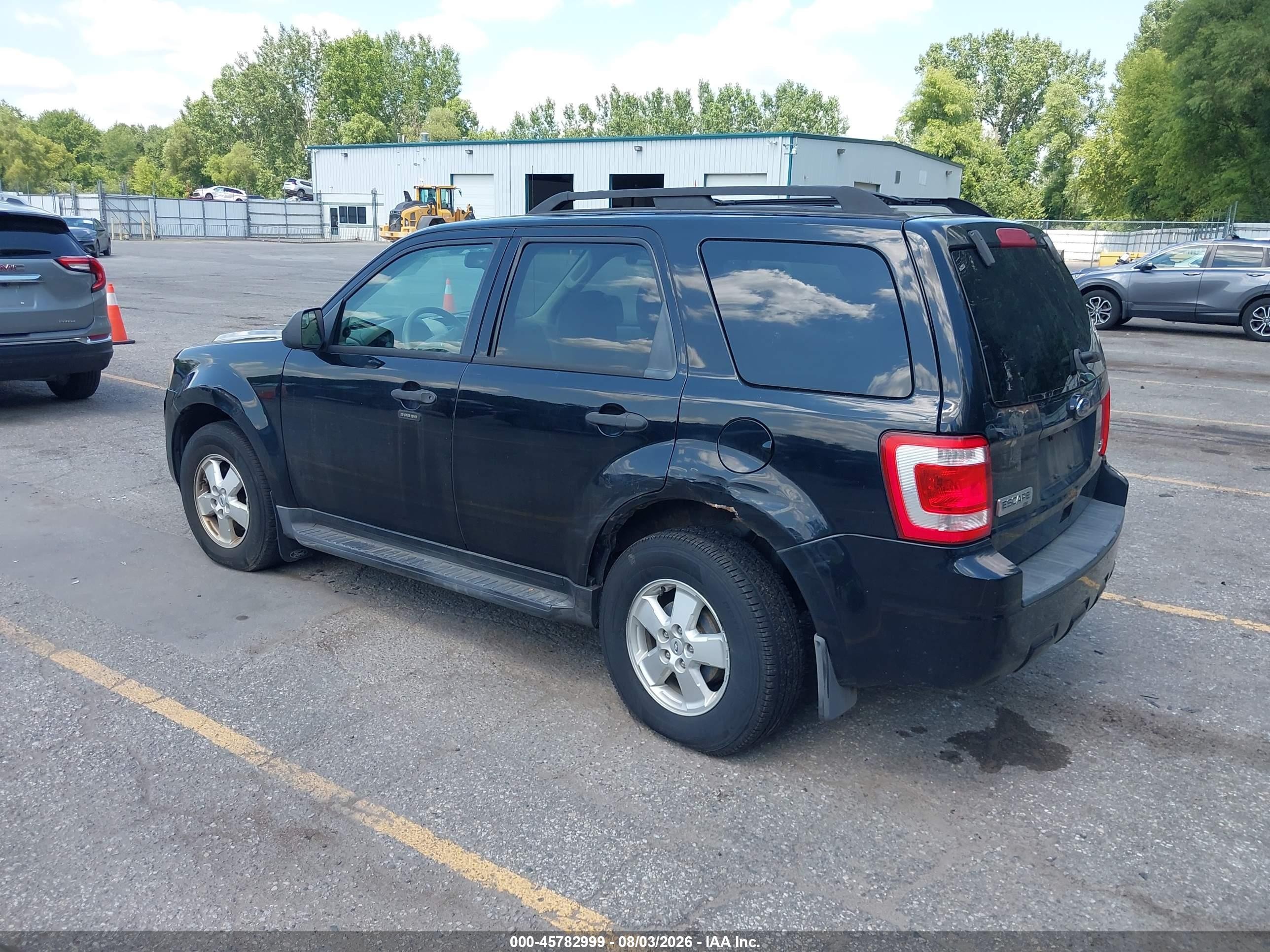 2010 Ford Escape Xlt Black vin: 1FMCU9DG8AKC97744