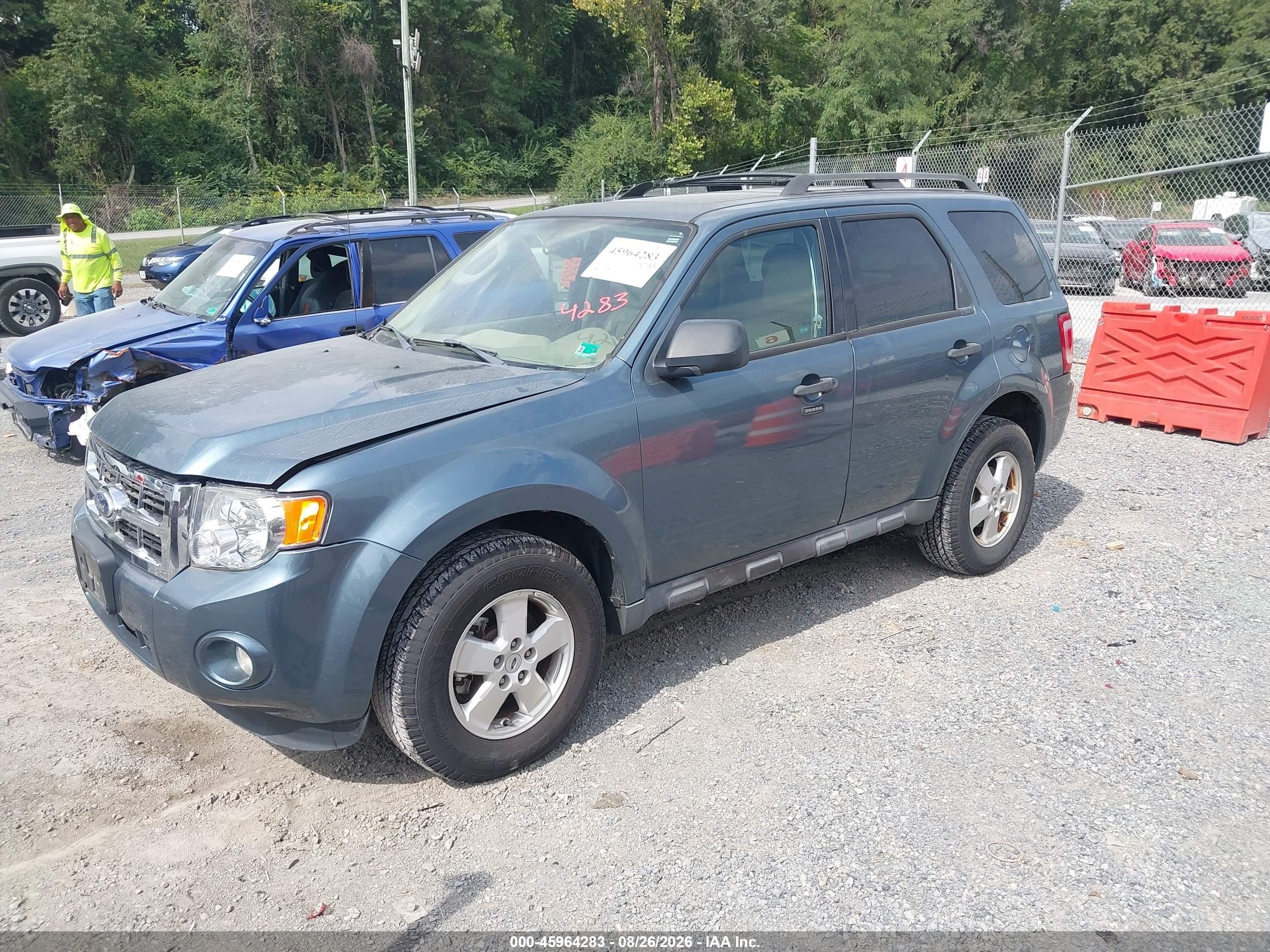 2011 Ford Escape Xlt Gray vin: 1FMCU9DG8BKA12865