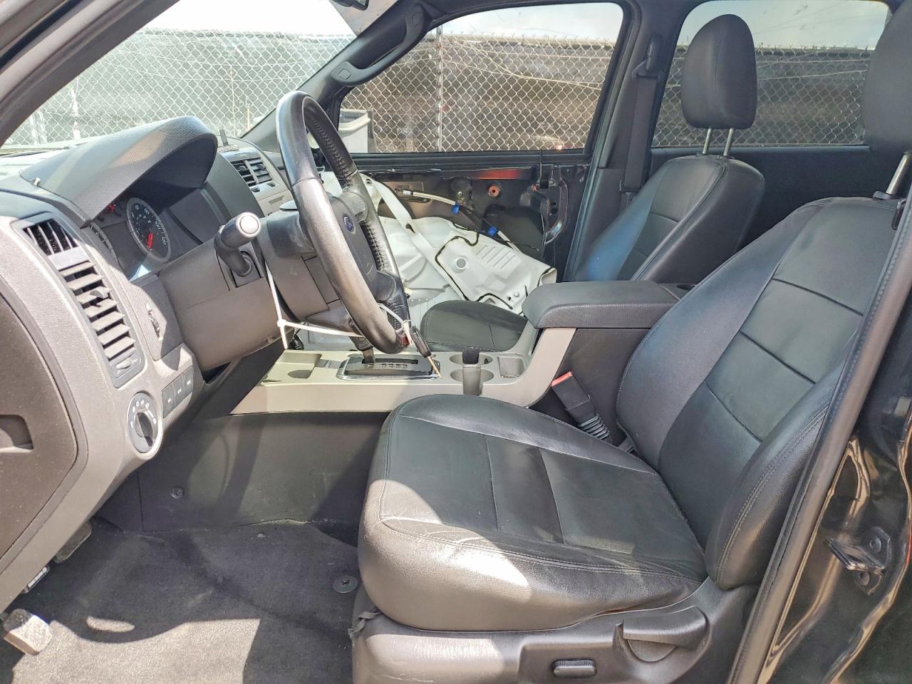 2011 Ford Escape Xlt Black vin: 1FMCU9DG8BKB58019