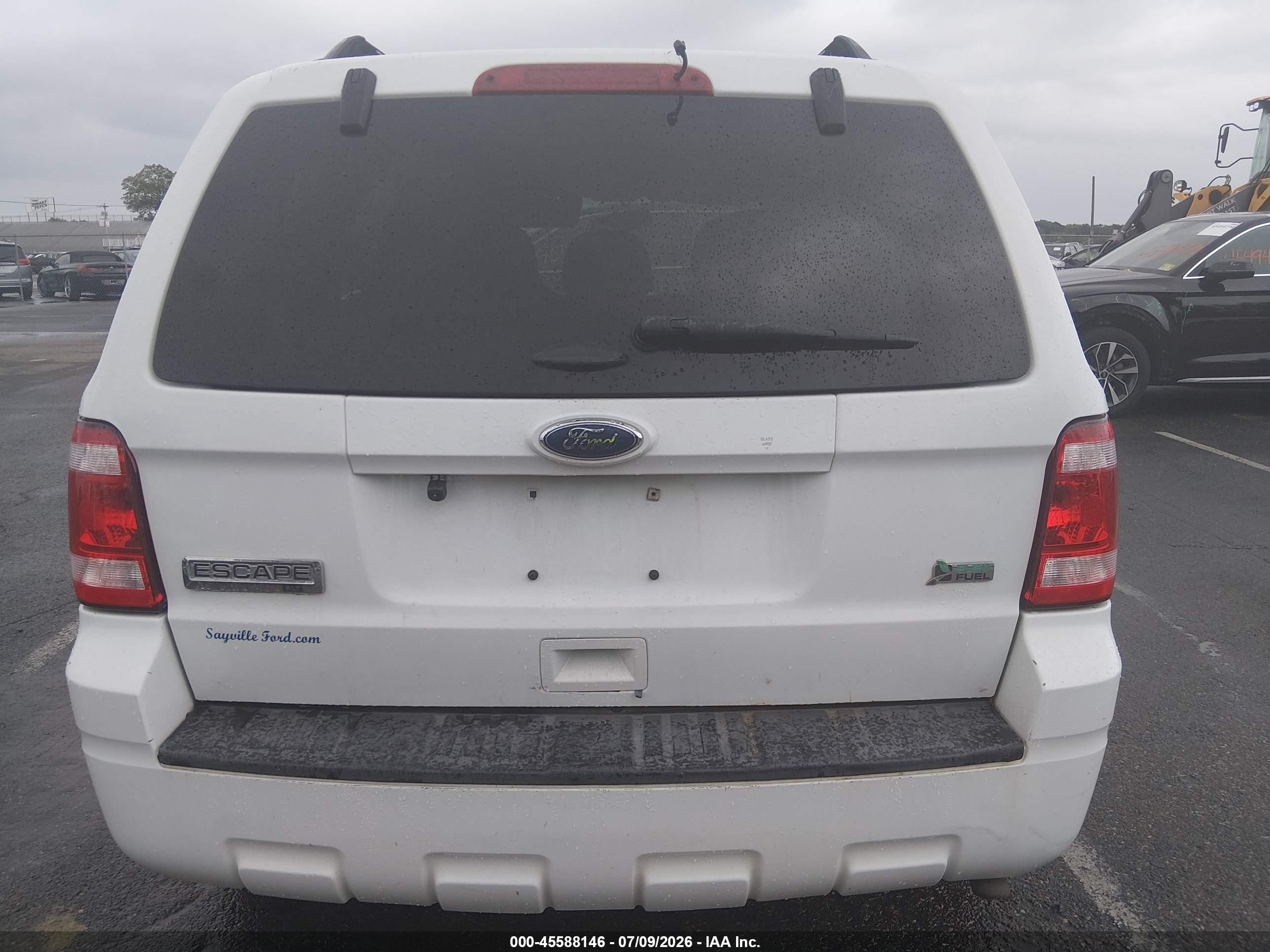 2011 Ford Escape Xlt White vin: 1FMCU9DG8BKB73975