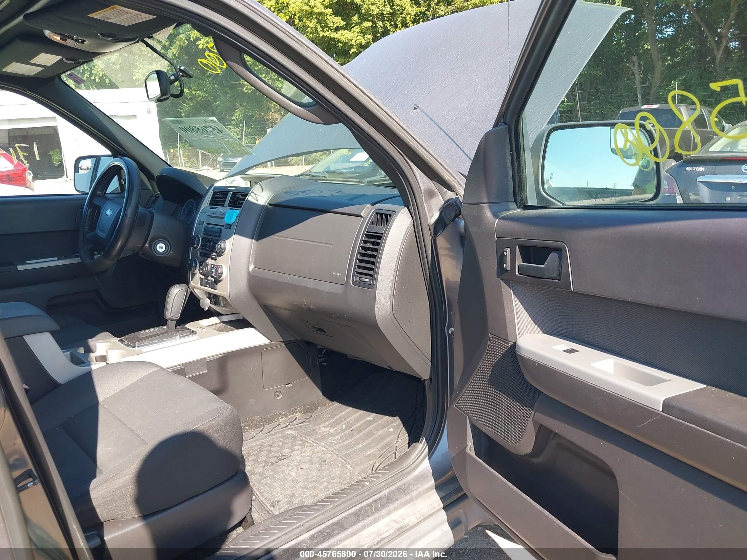 2012 Ford Escape Xlt Gray vin: 1FMCU9DG8CKA93464