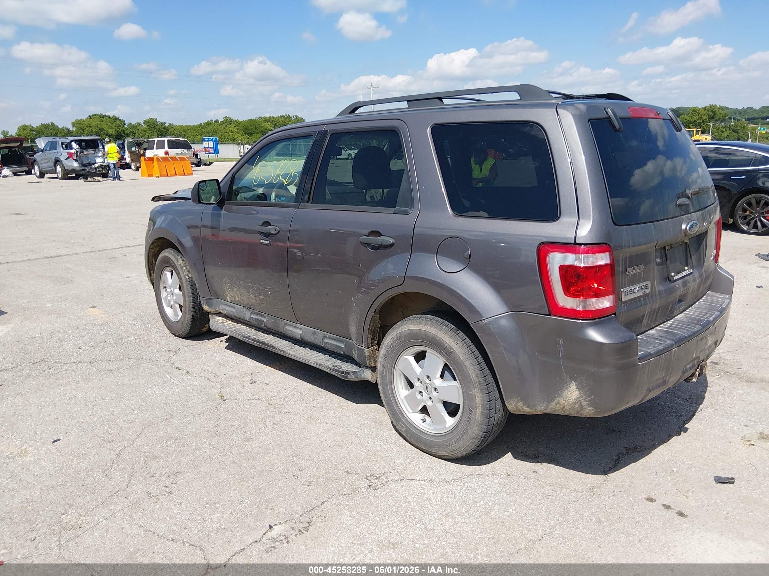 2012 Ford Escape Xlt Gray vin: 1FMCU9DG8CKC25736