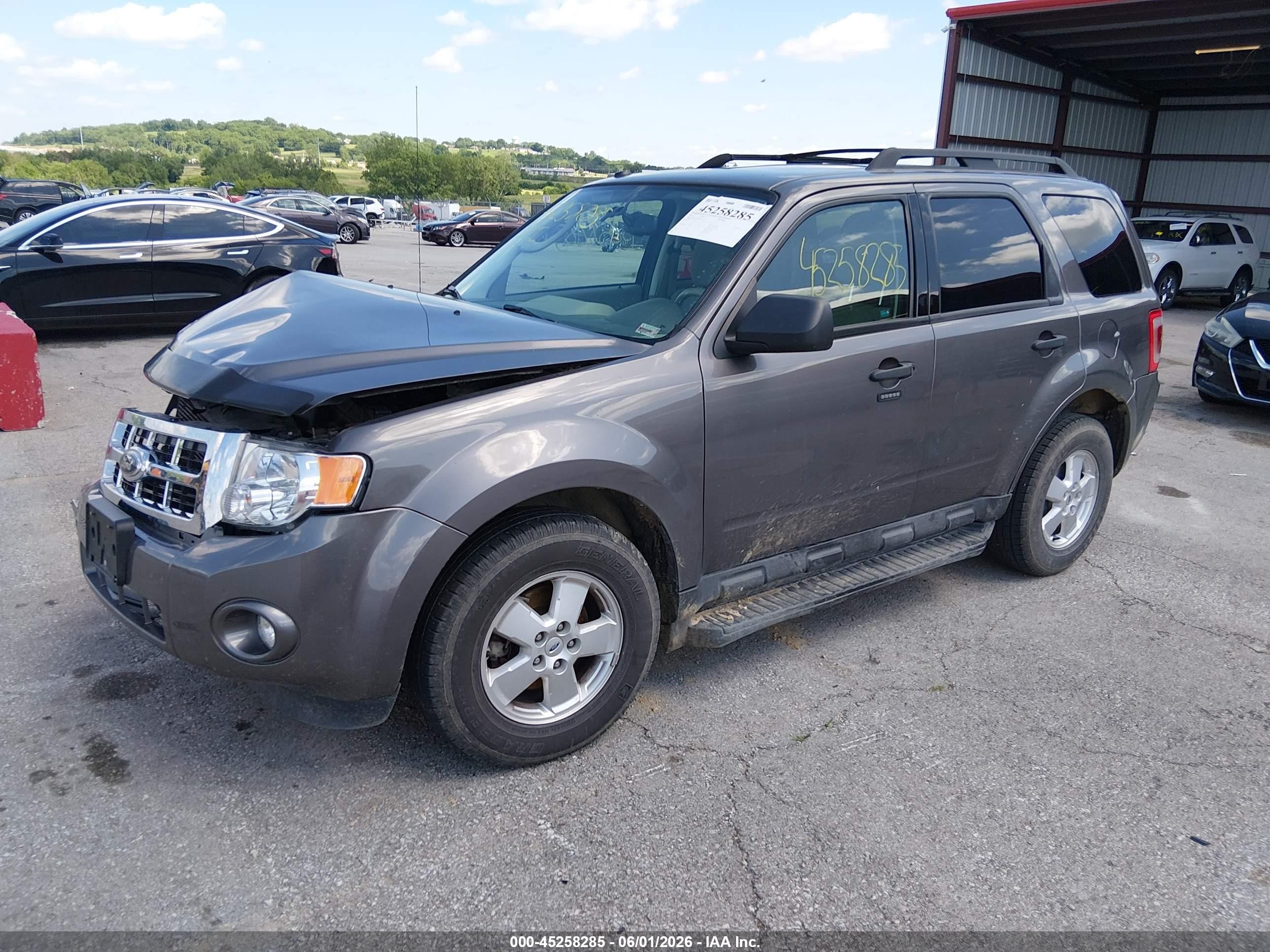 2012 Ford Escape Xlt Gray vin: 1FMCU9DG8CKC25736