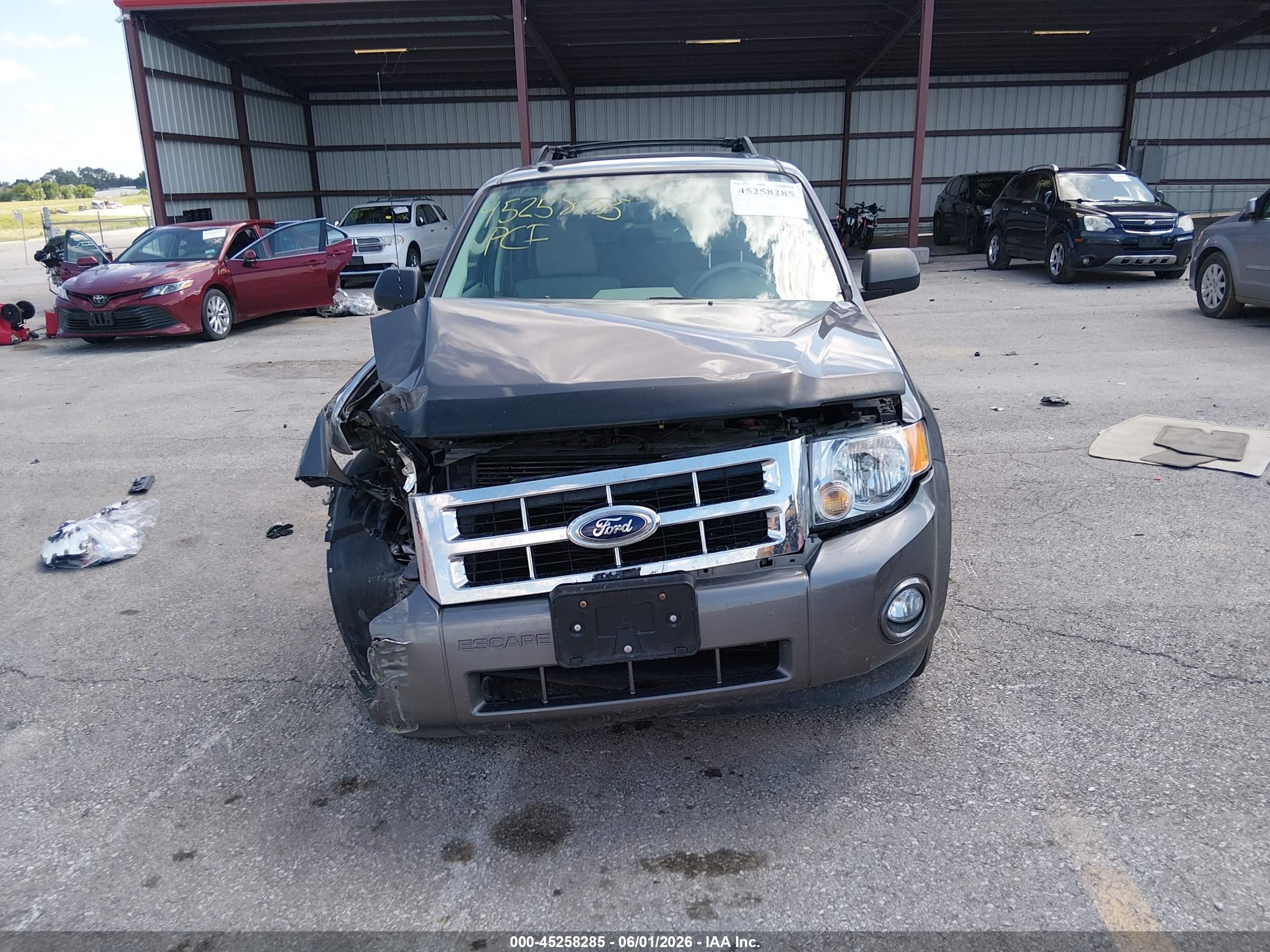 2012 Ford Escape Xlt Gray vin: 1FMCU9DG8CKC25736