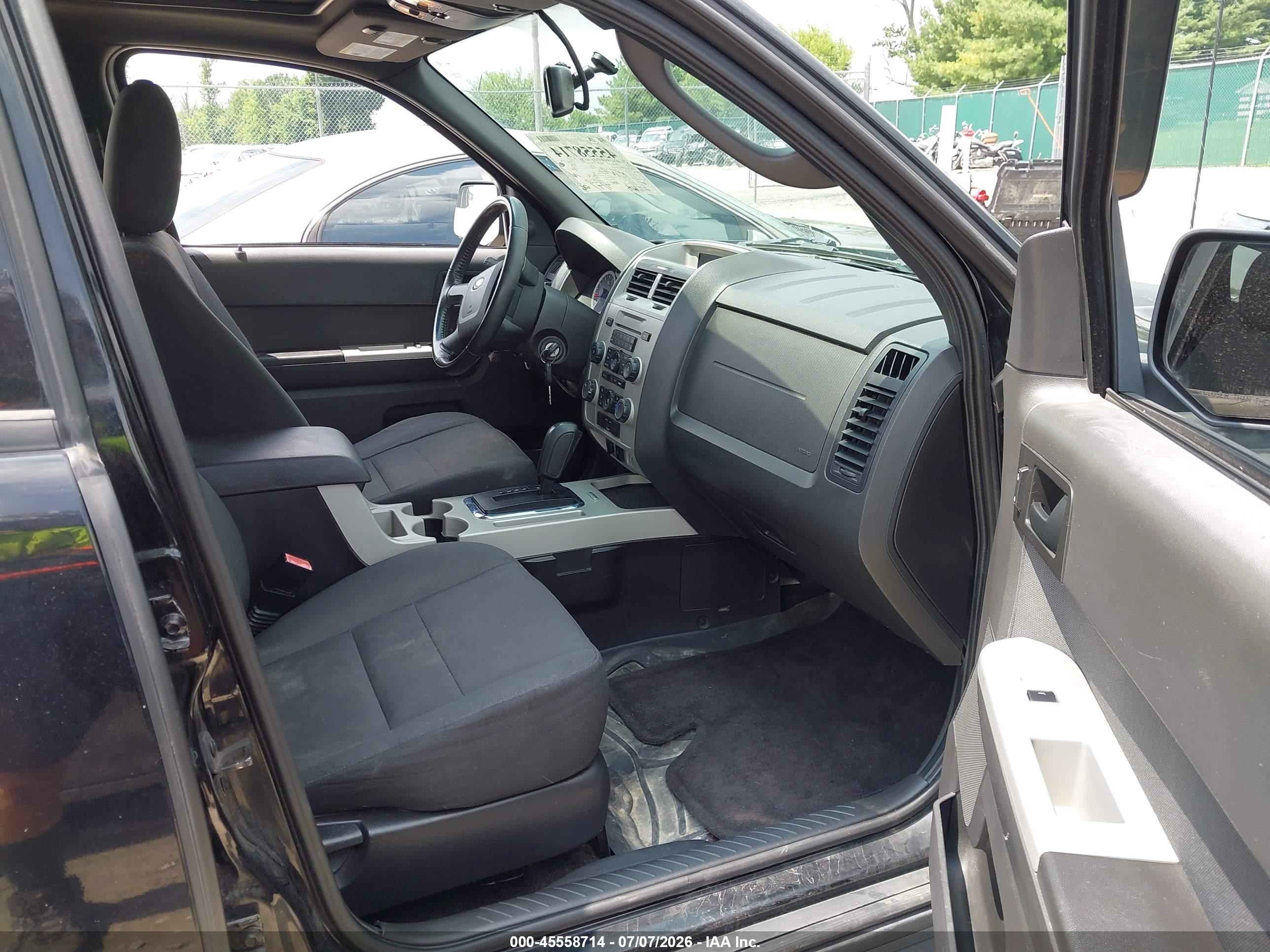 2012 Ford Escape Xlt Black vin: 1FMCU9DG8CKC34355