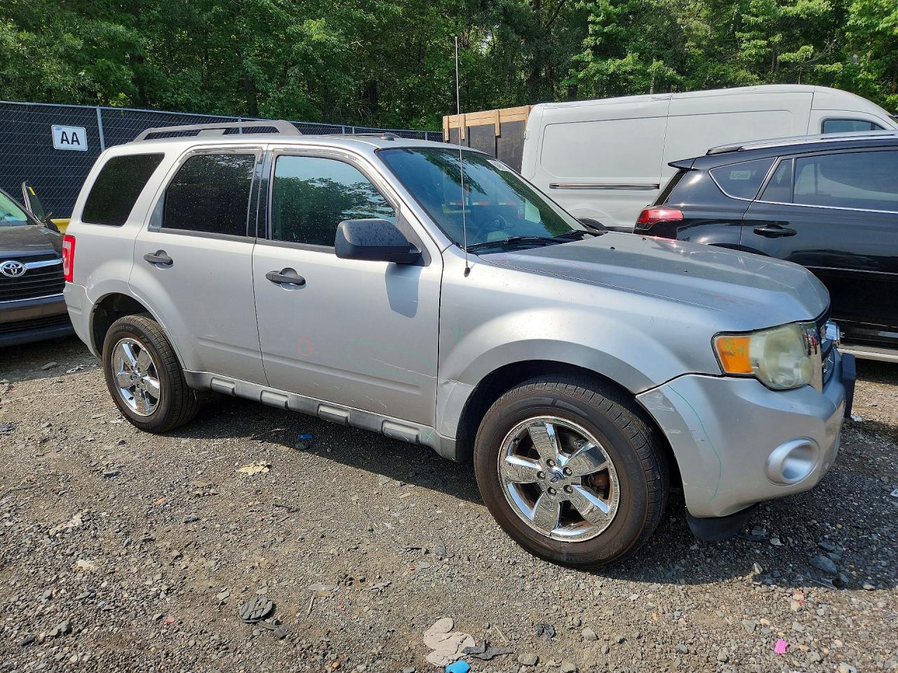 2010 Ford Escape Xlt Silver vin: 1FMCU9DG9AKB60912