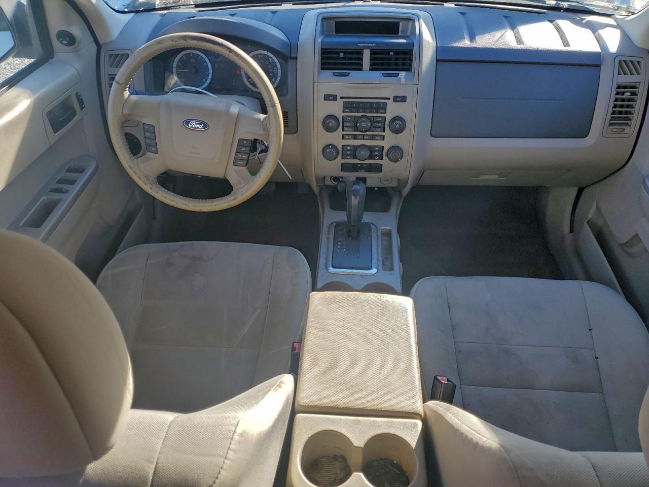 2010 Ford Escape Xlt White vin: 1FMCU9DG9AKC27783