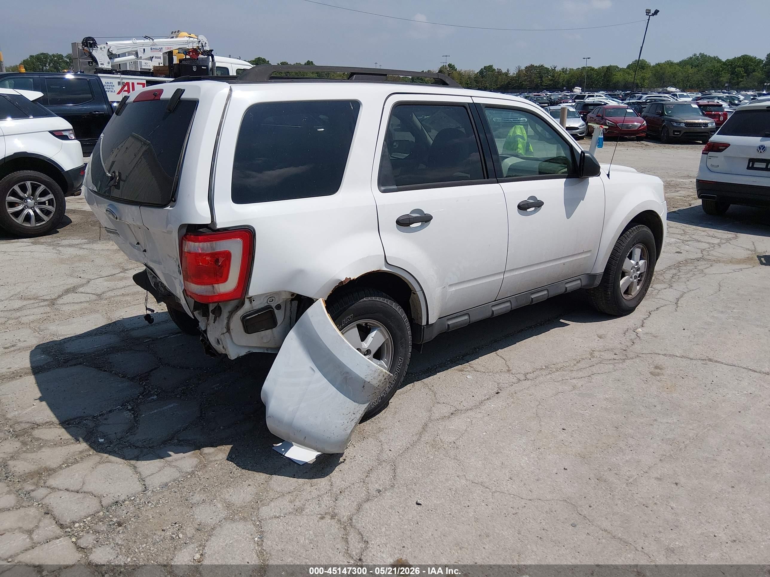 2010 Ford Escape Xlt Белый vin: 1FMCU9DG9AKC79320
