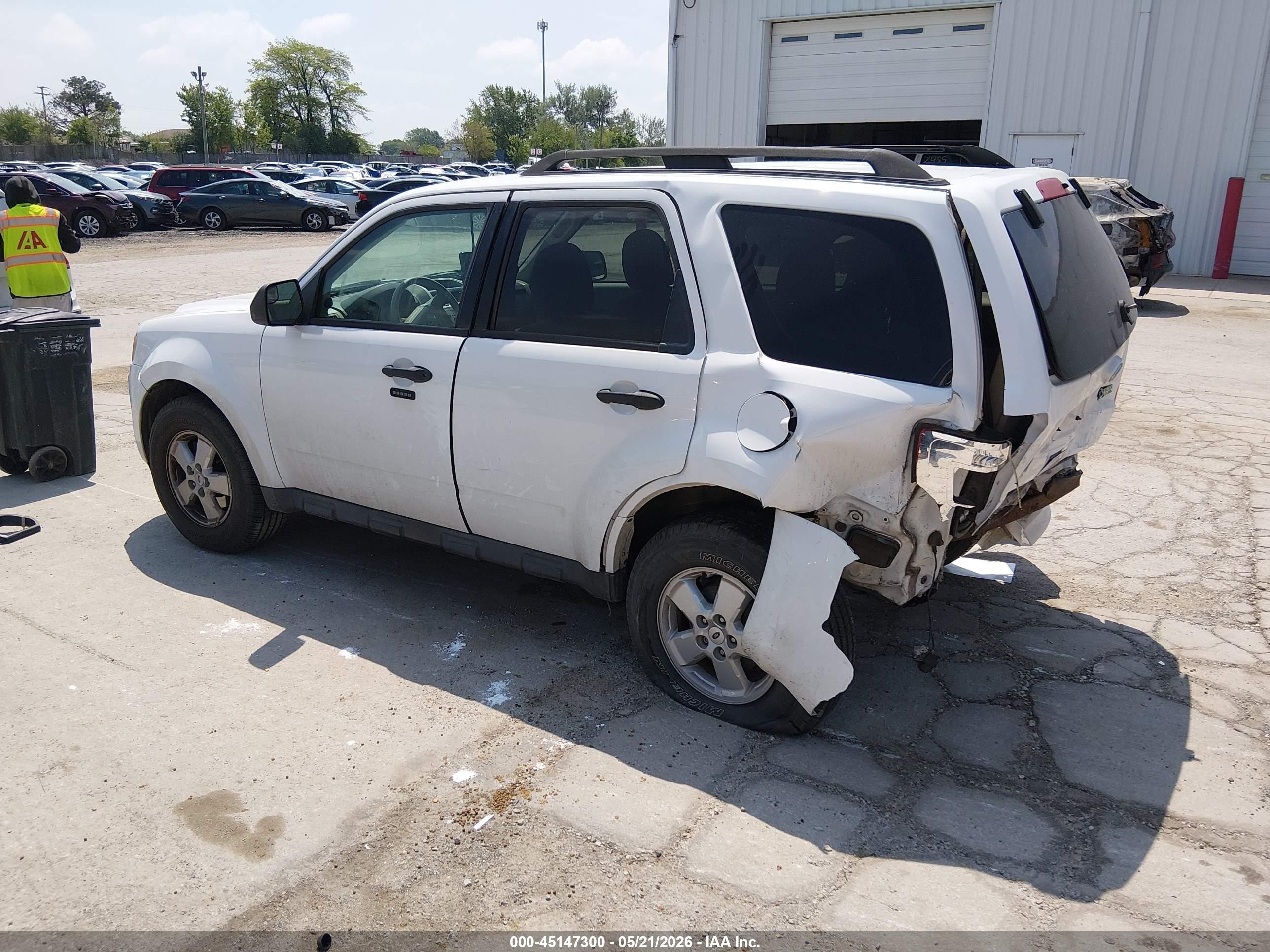 2010 Ford Escape Xlt Белый vin: 1FMCU9DG9AKC79320