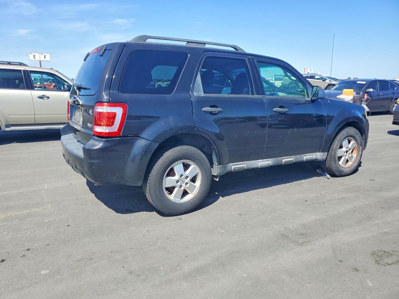 2011 Ford Escape Xlt Black vin: 1FMCU9DG9BKA45454