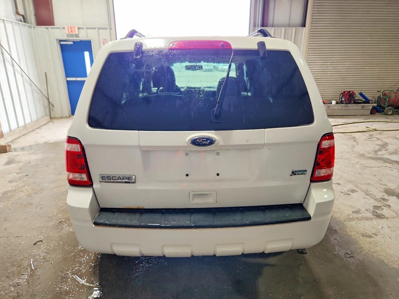 2011 Ford Escape Xlt White vin: 1FMCU9DG9BKA56826