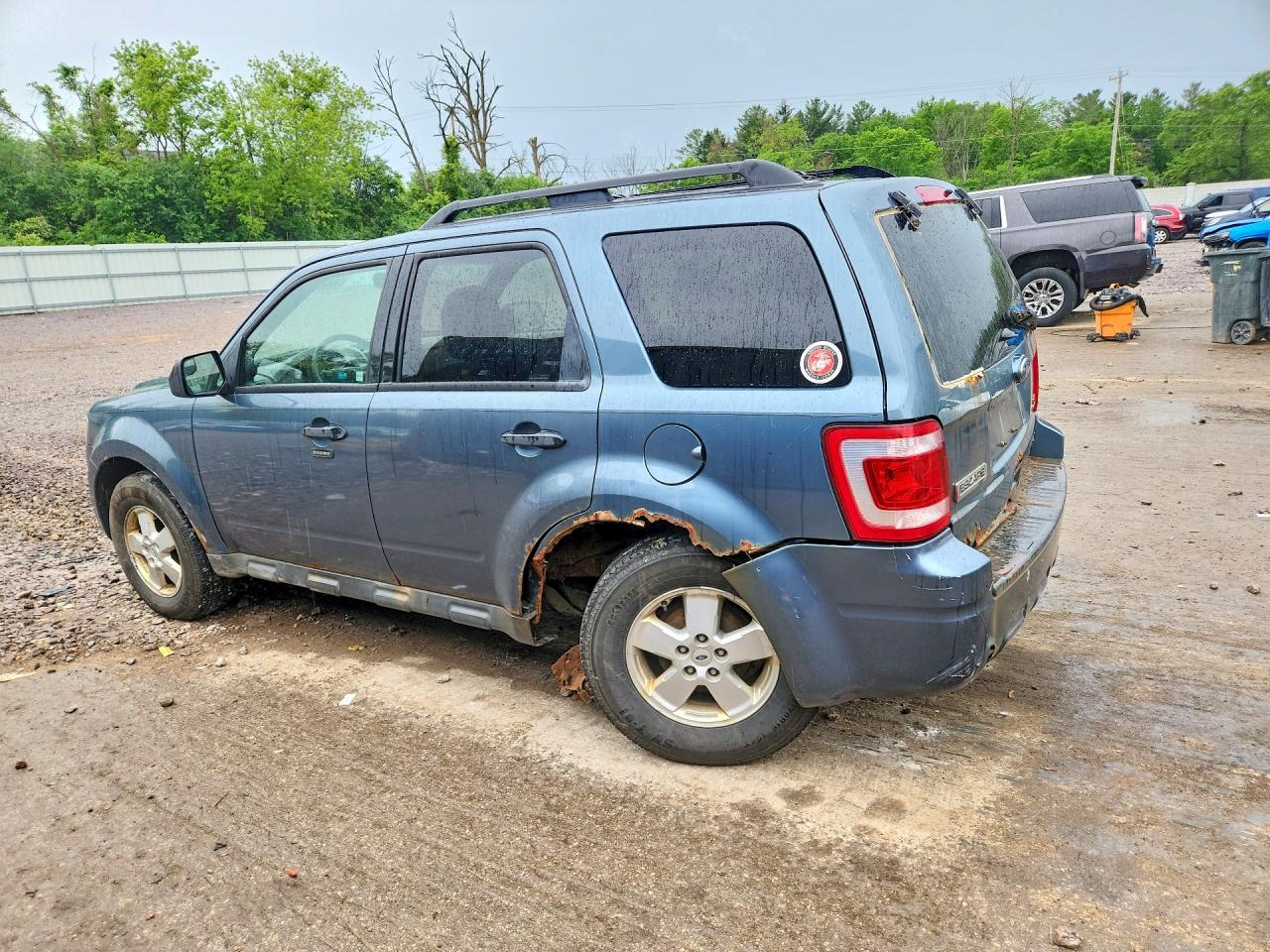 2011 Ford Escape Xlt Blue vin: 1FMCU9DG9BKB12716