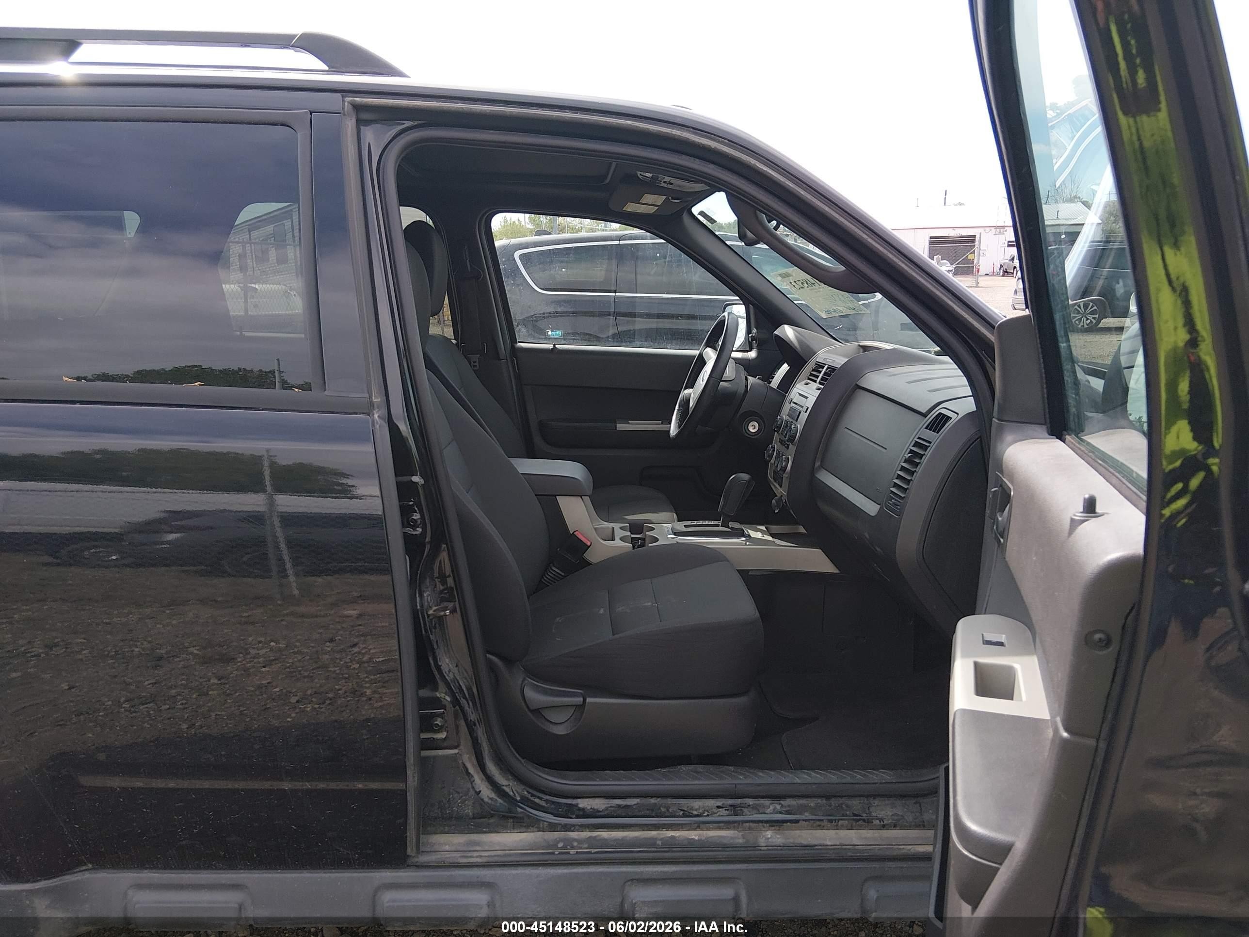 2011 Ford Escape Xlt Black vin: 1FMCU9DG9BKB44579