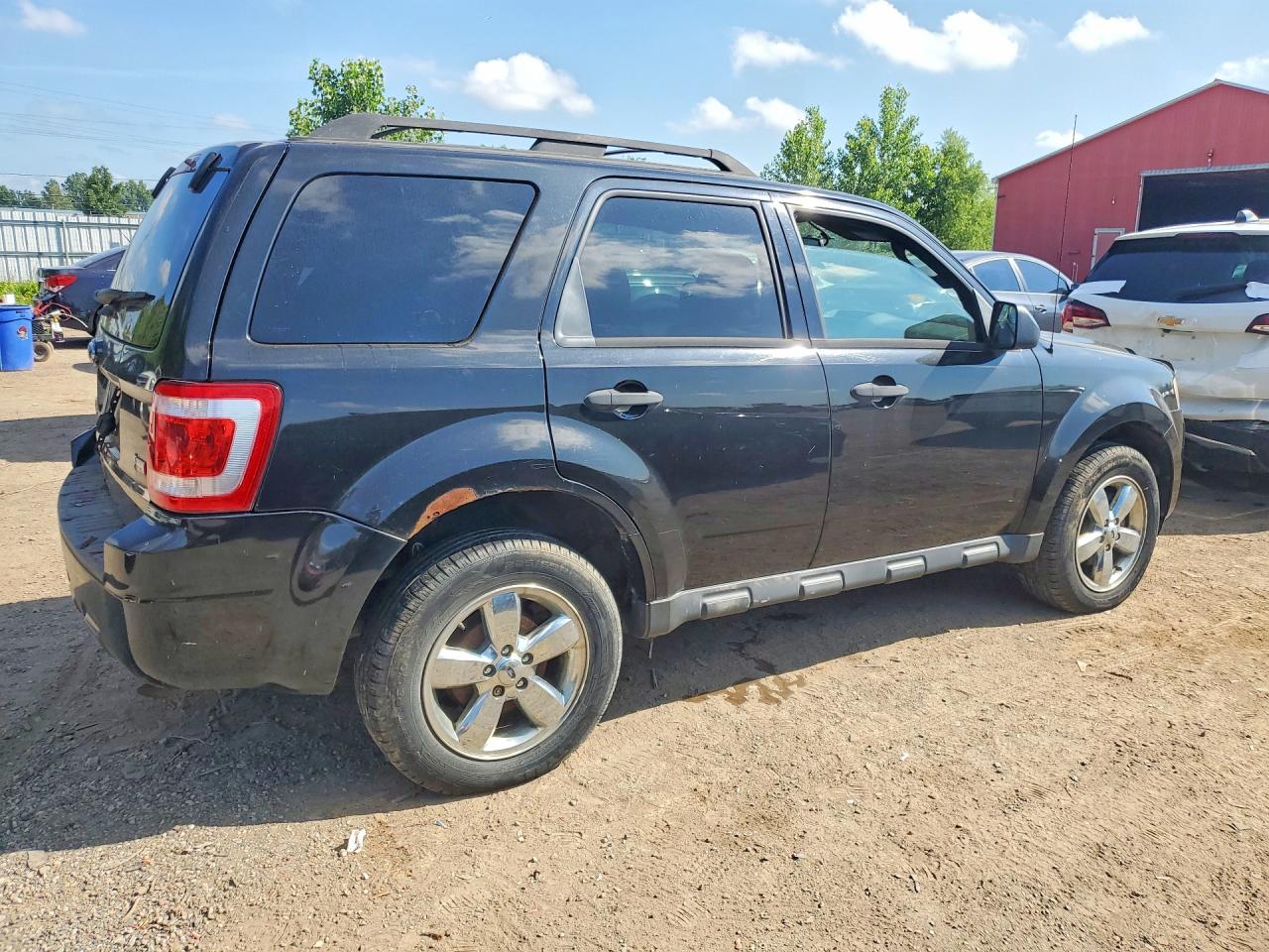 2011 Ford Escape Xlt Black vin: 1FMCU9DG9BKB68820