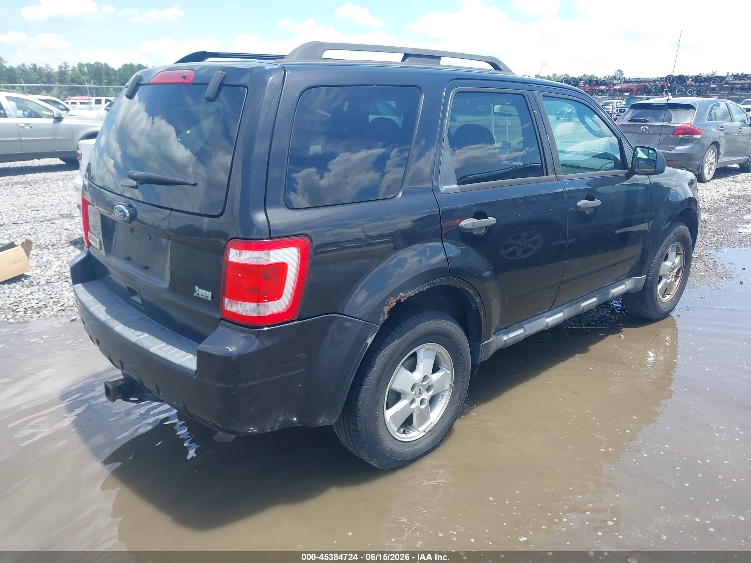 2011 Ford Escape Xlt Black vin: 1FMCU9DG9BKC24027