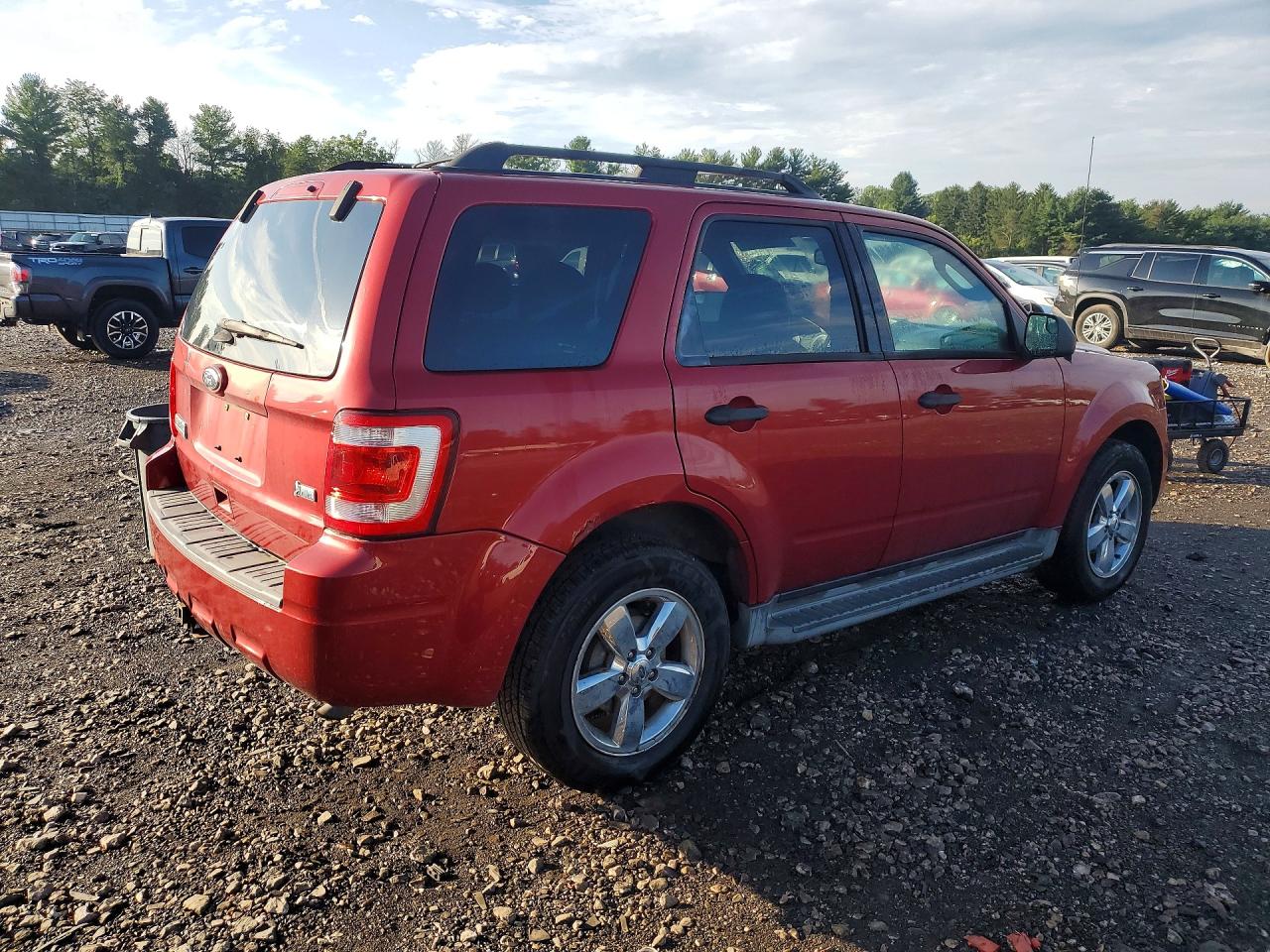 2012 Ford Escape Xlt Red vin: 1FMCU9DG9CKA81811