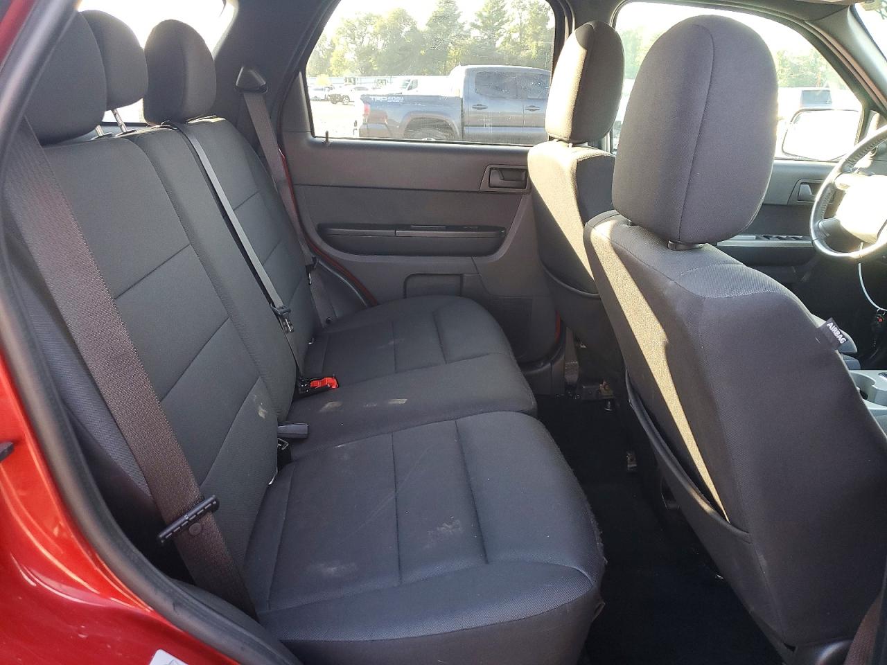 2012 Ford Escape Xlt Red vin: 1FMCU9DG9CKA81811