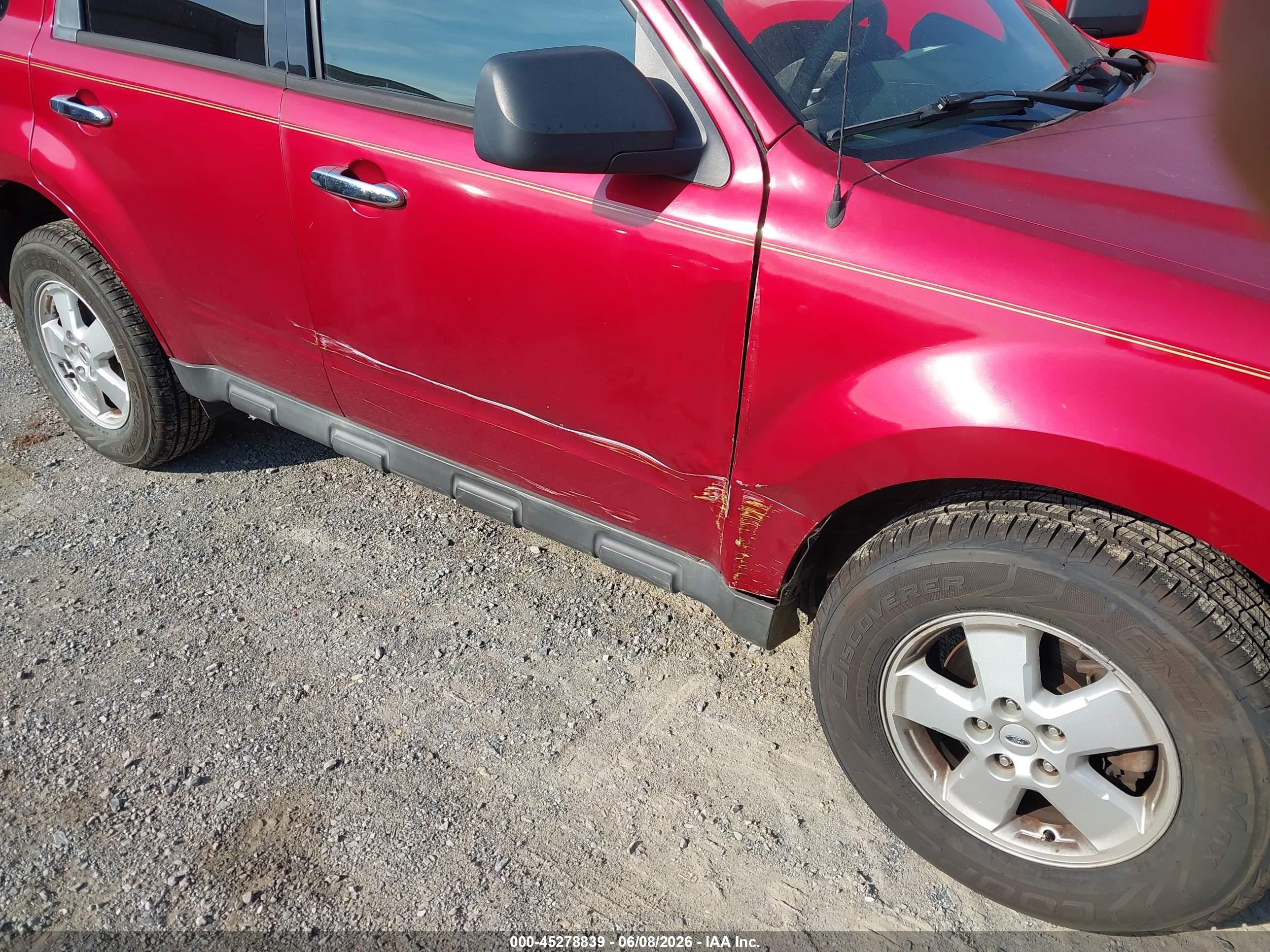 2012 Ford Escape Xlt Red vin: 1FMCU9DG9CKB57060