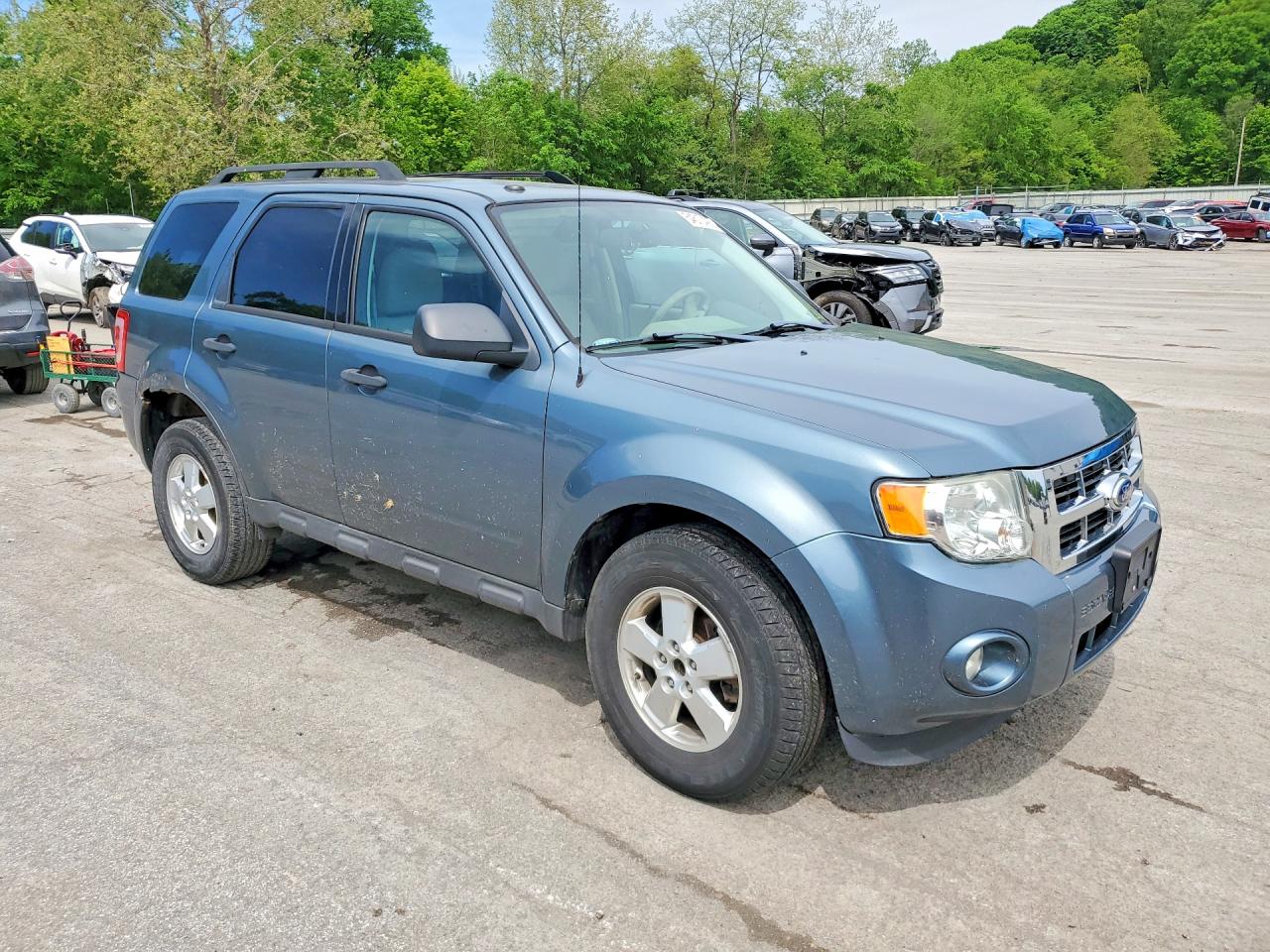 2012 Ford Escape Xlt Blue vin: 1FMCU9DG9CKB64400