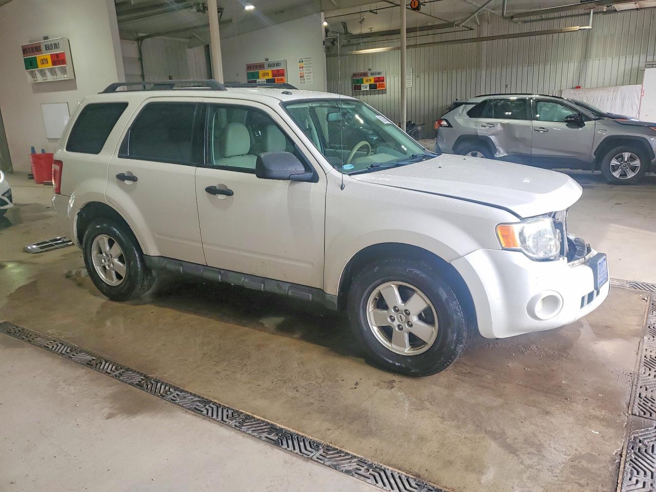 2012 Ford Escape Xlt White vin: 1FMCU9DG9CKB68964