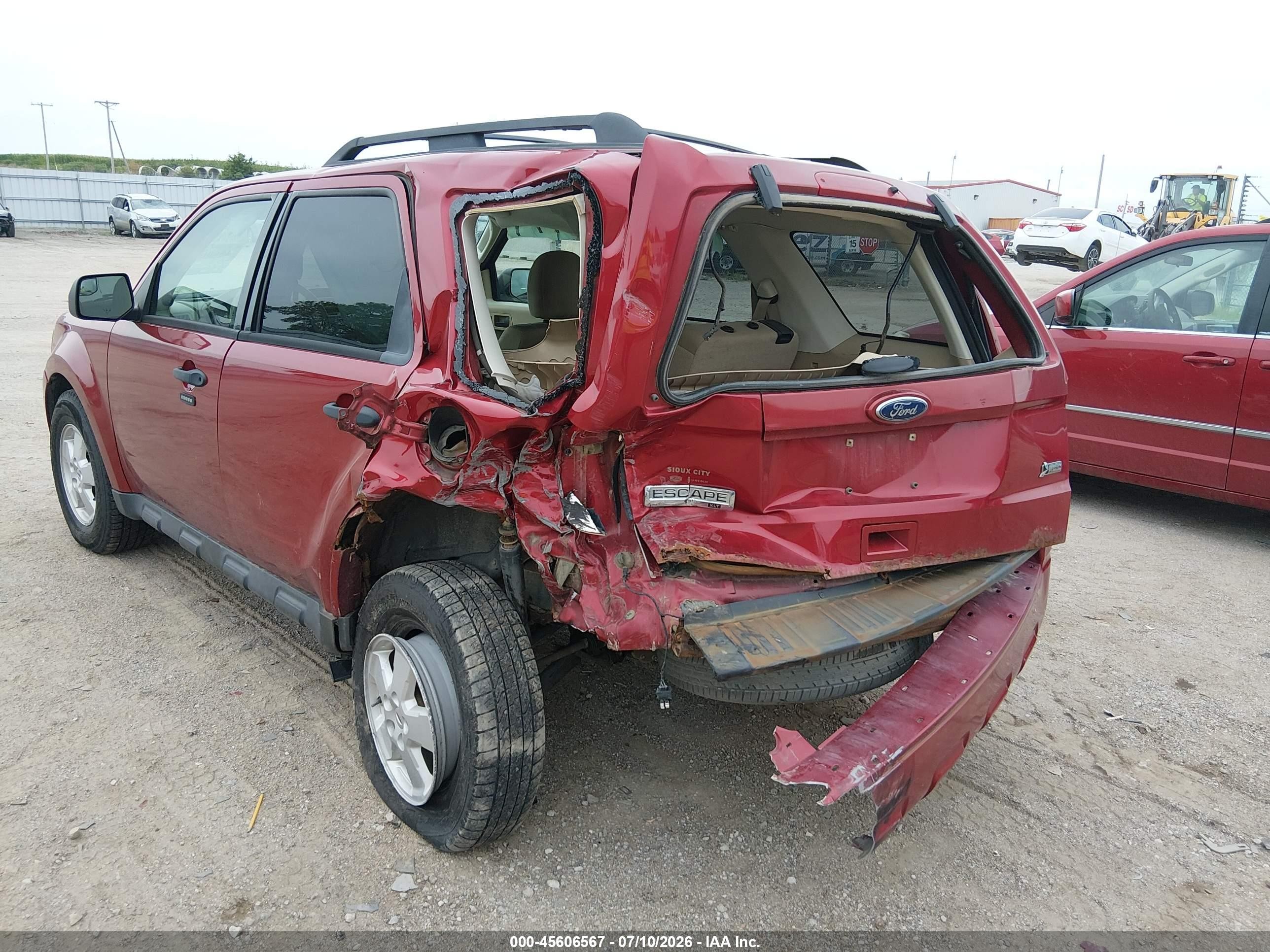 2012 Ford Escape Xlt Maroon vin: 1FMCU9DG9CKC25633