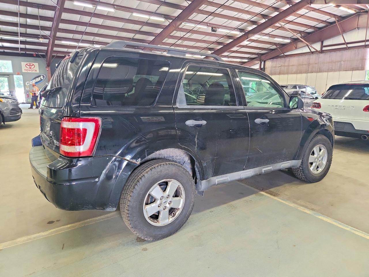 2010 Ford Escape Xlt Black vin: 1FMCU9DGXAKB50258