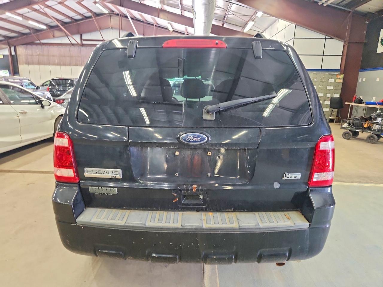 2010 Ford Escape Xlt Black vin: 1FMCU9DGXAKB50258