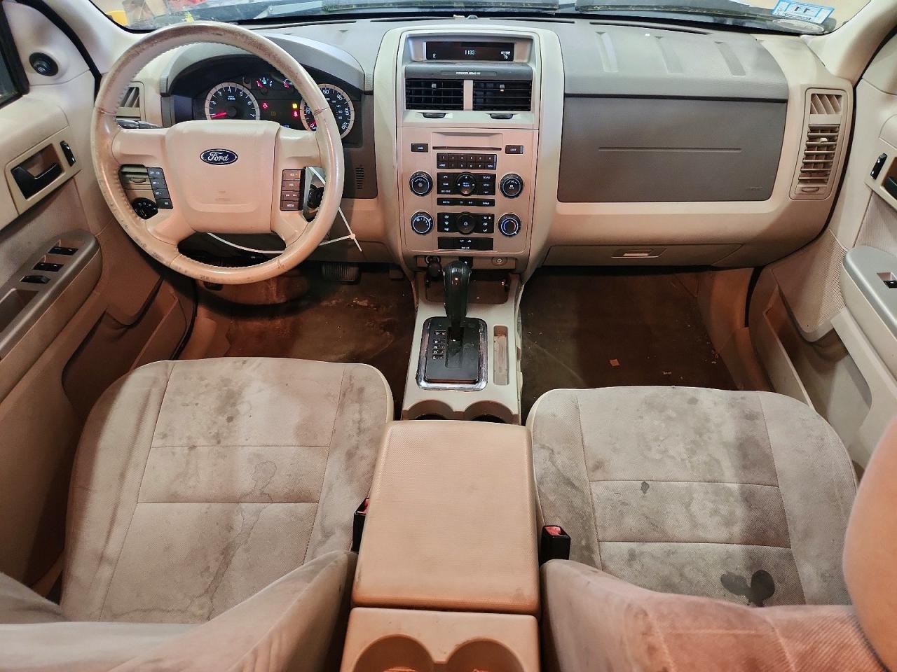 2010 Ford Escape Xlt Black vin: 1FMCU9DGXAKB50258