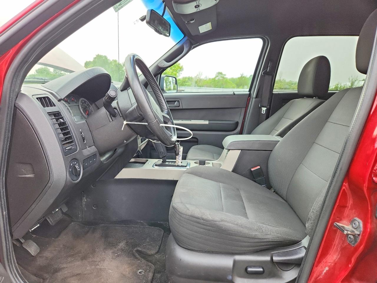 2010 Ford Escape Xlt Red vin: 1FMCU9DGXAKC30949