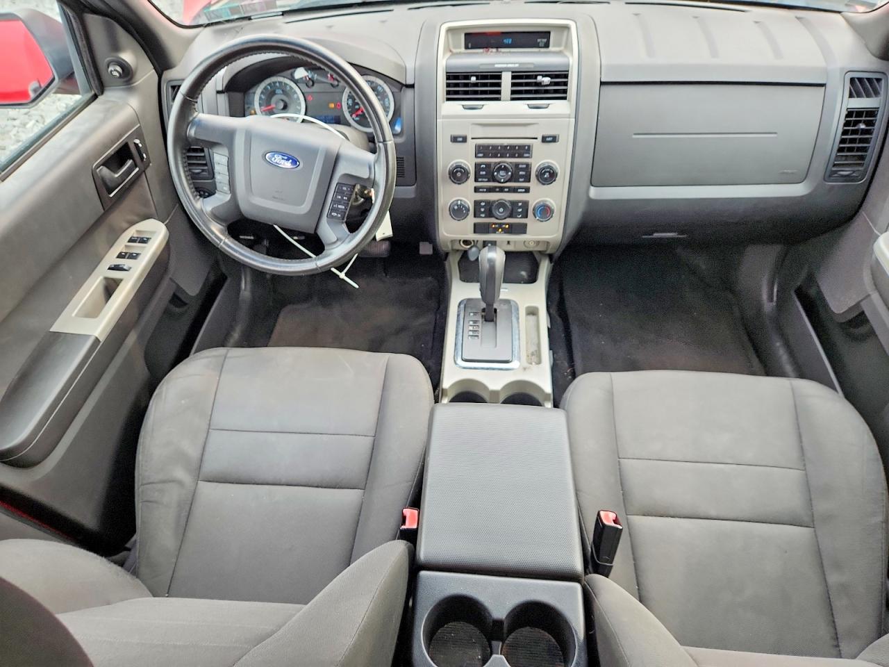 2010 Ford Escape Xlt Red vin: 1FMCU9DGXAKC30949