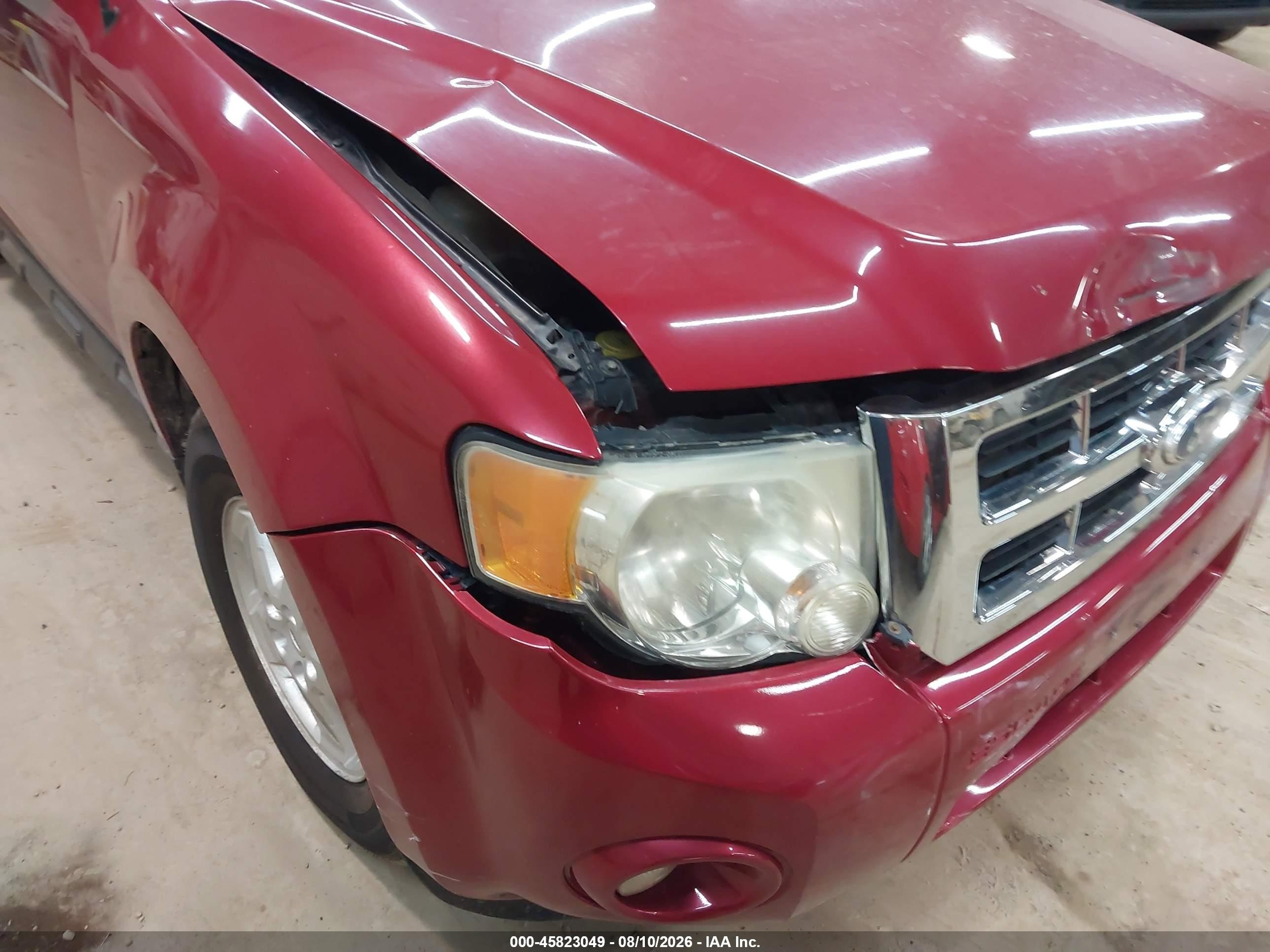 2010 Ford Escape Xlt Red vin: 1FMCU9DGXAKD02149
