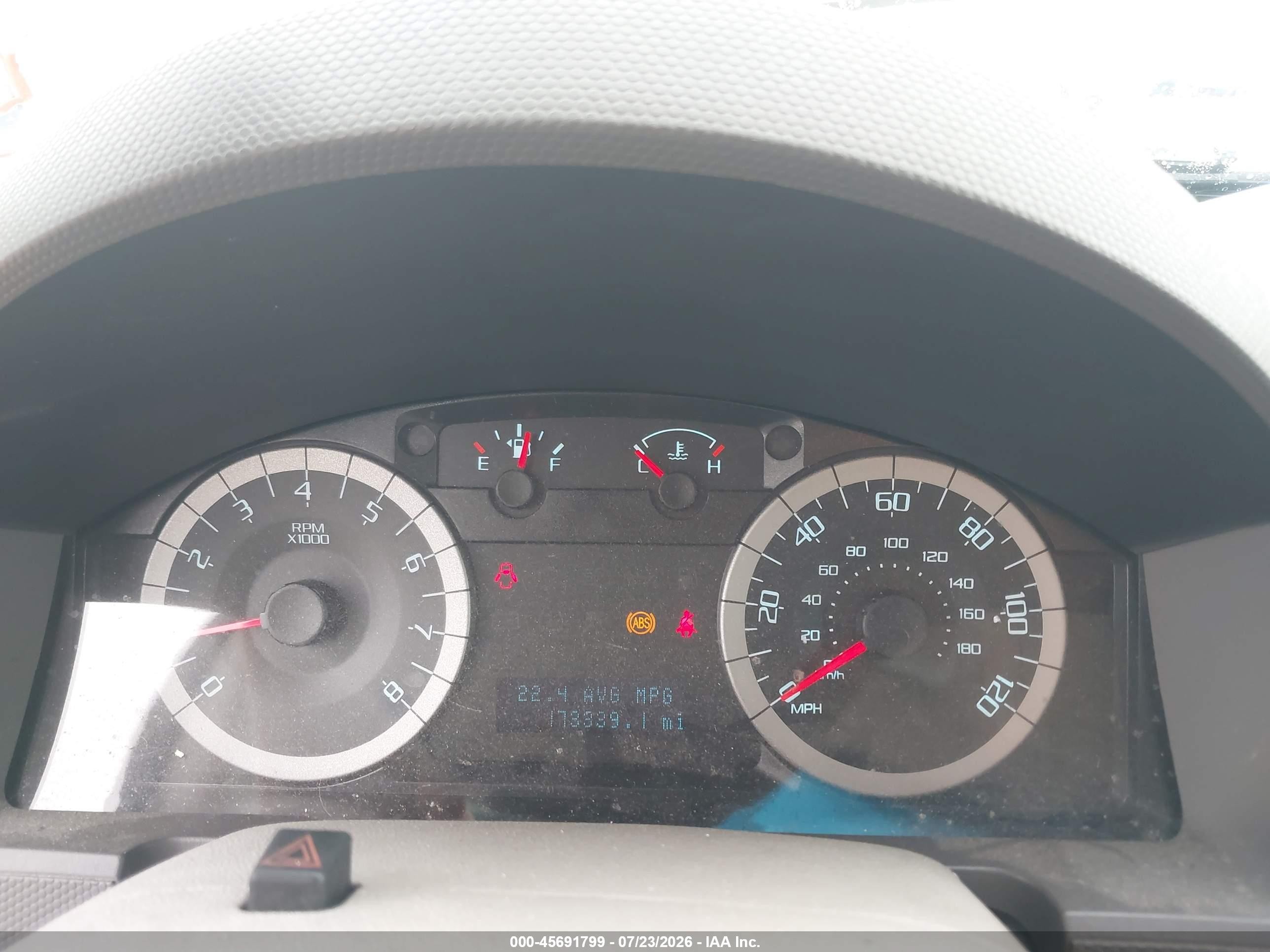 2010 Ford Escape Xlt Серебряный vin: 1FMCU9DGXAKD27956