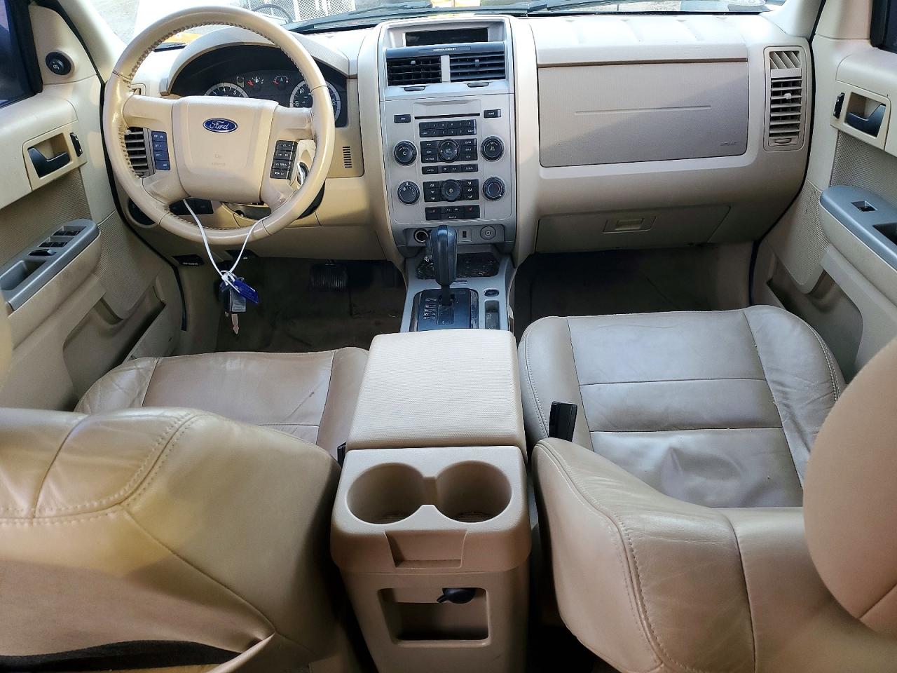 2011 Ford Escape Xlt White vin: 1FMCU9DGXBKA13886