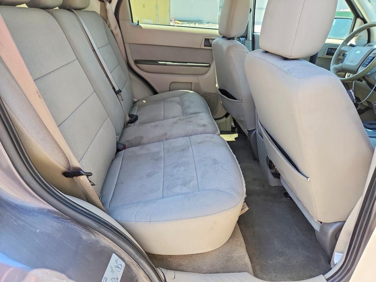 2011 Ford Escape Xlt Gray vin: 1FMCU9DGXBKB18511