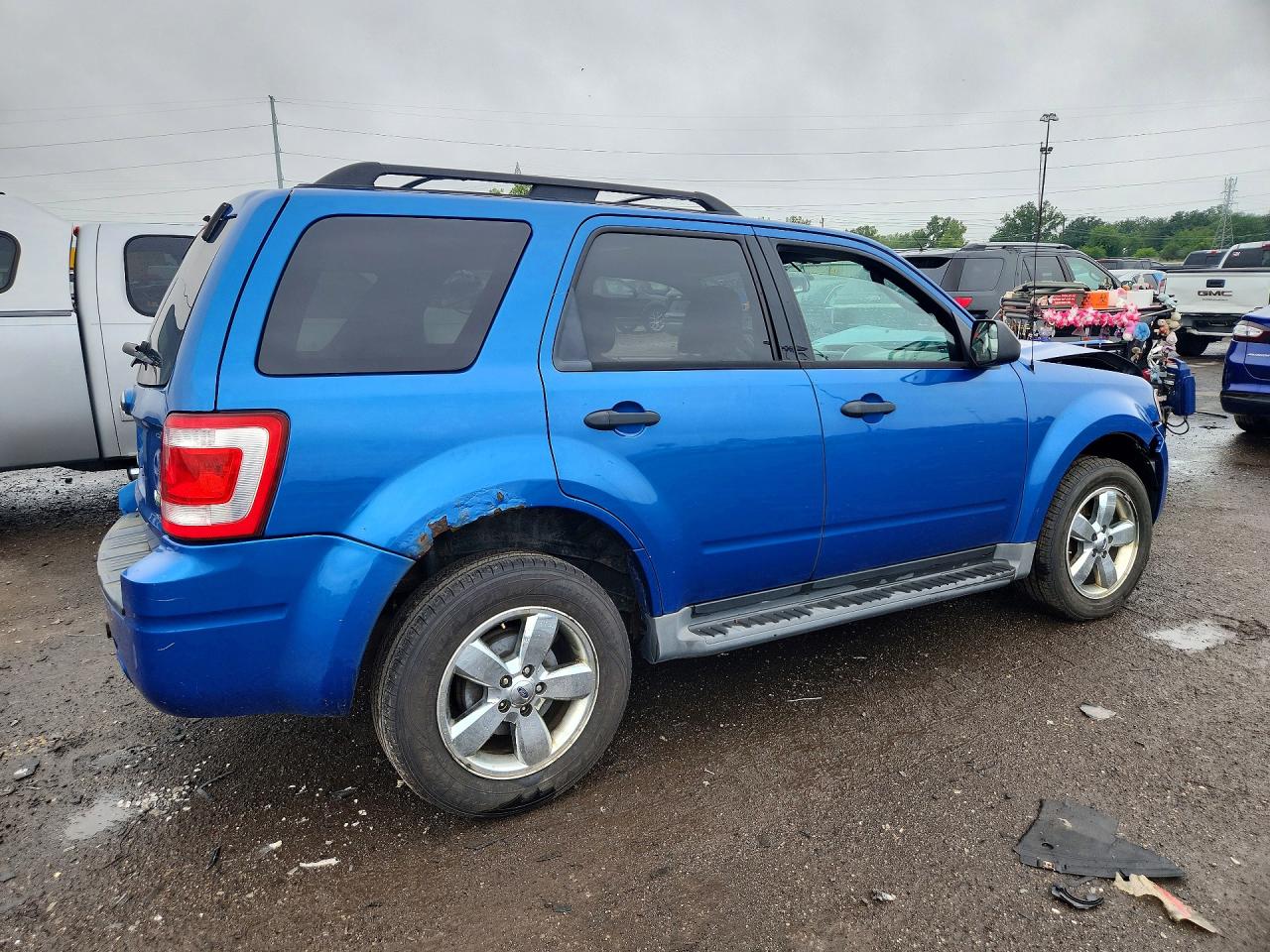 2011 Ford Escape Xlt Blue vin: 1FMCU9DGXBKC22545