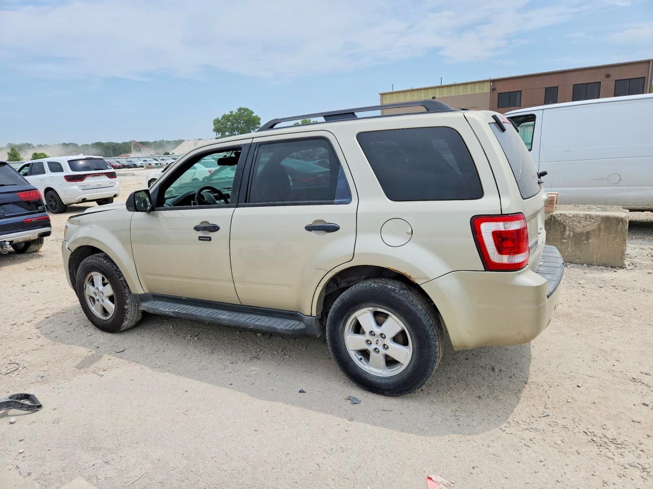 2012 Ford Escape Xlt Cream vin: 1FMCU9DGXCKB31132