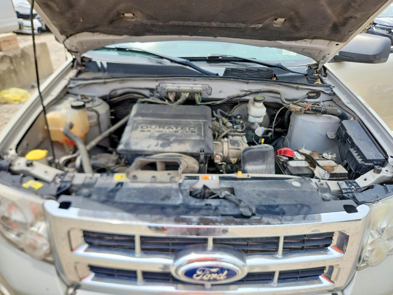 2012 Ford Escape Xlt Cream vin: 1FMCU9DGXCKB31132