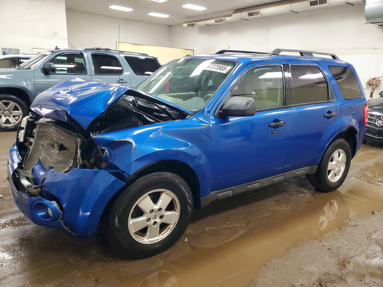 2012 Ford Escape Xlt Blue vin: 1FMCU9DGXCKB40302