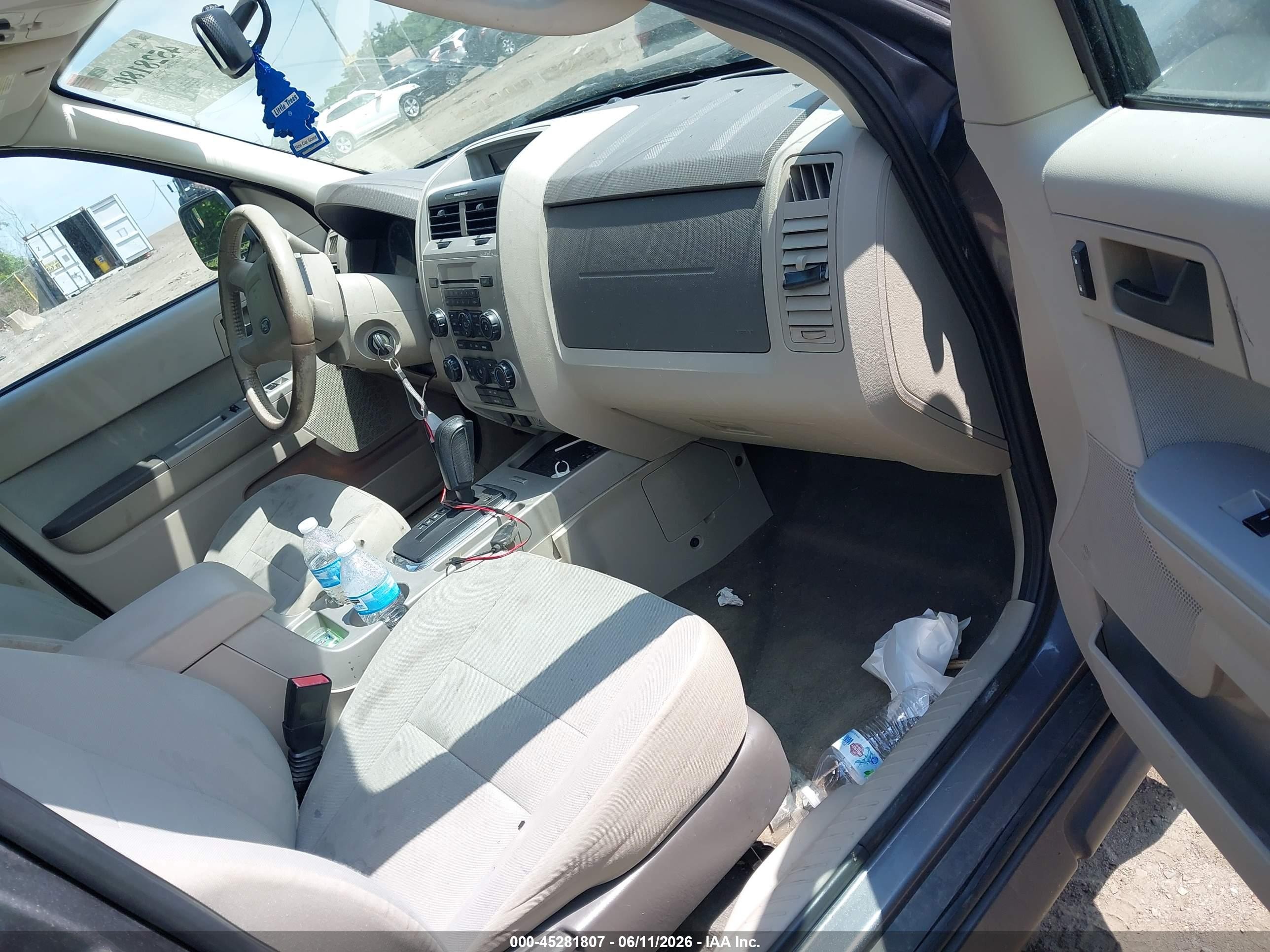 2012 Ford Escape Xlt Gray vin: 1FMCU9DGXCKC72945