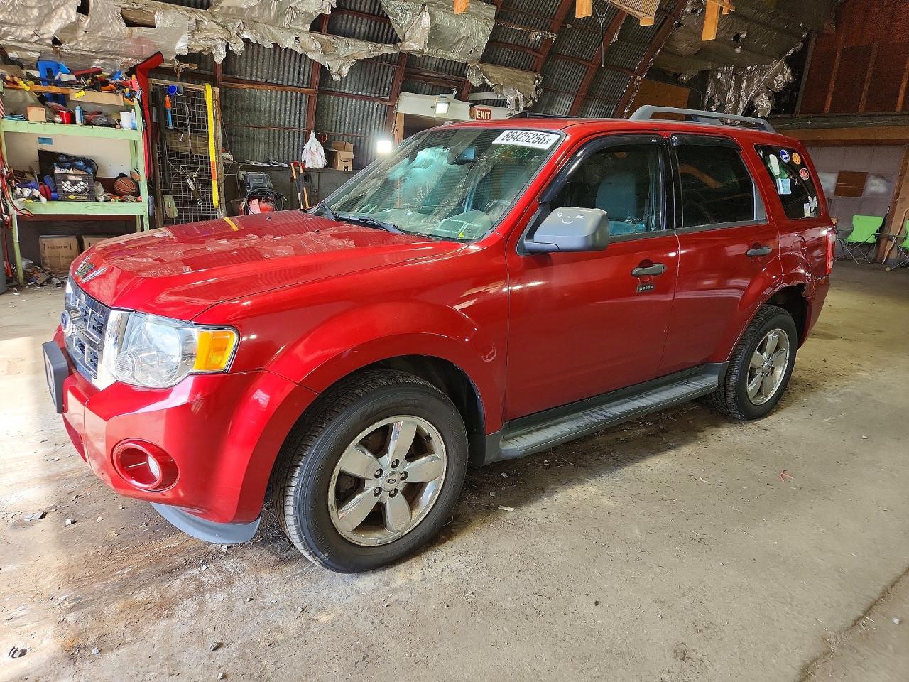 2012 Ford Escape Xlt Red vin: 1FMCU9DGXCKC74324