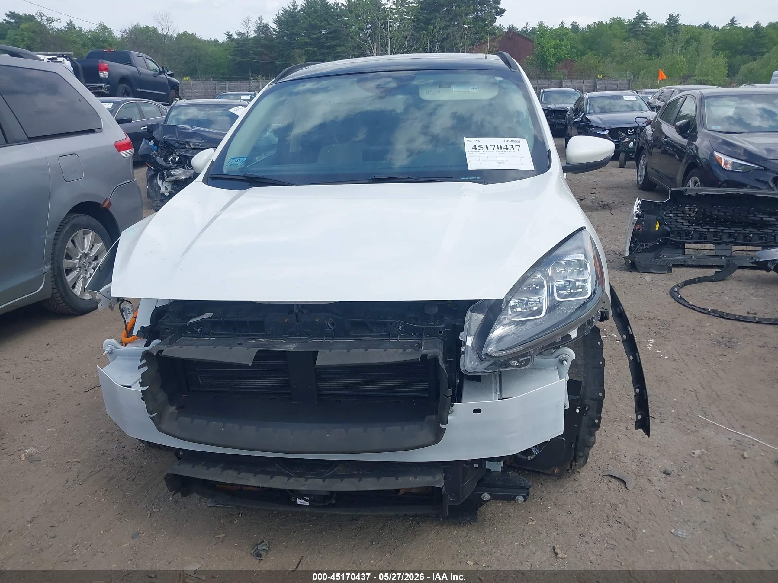 2020 Ford Escape Titanium Hybrid White vin: 1FMCU9DZ1LUC18858
