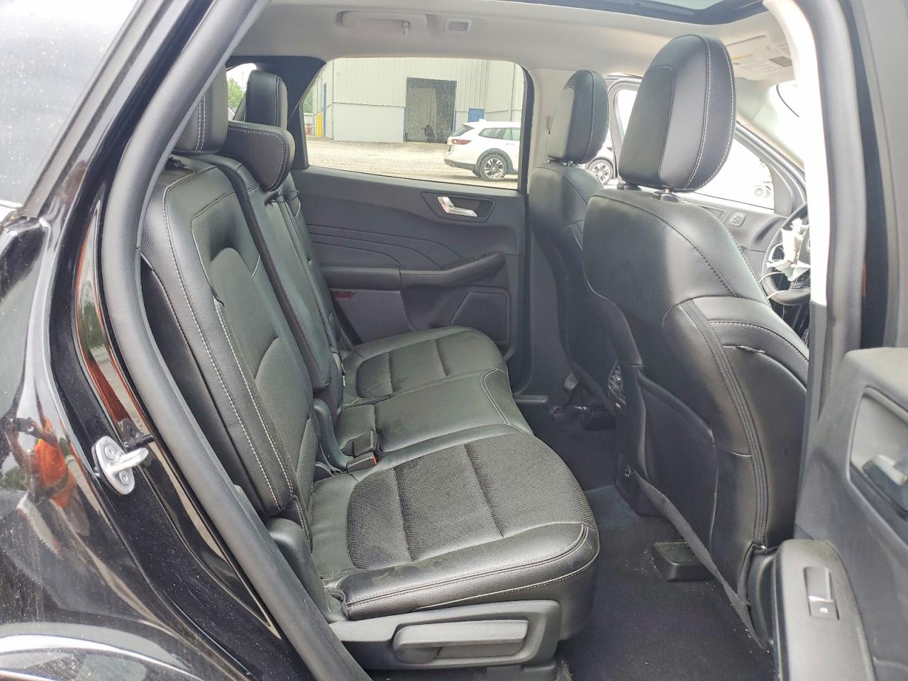2022 Ford Escape Titanium Black vin: 1FMCU9DZ5NUA09528