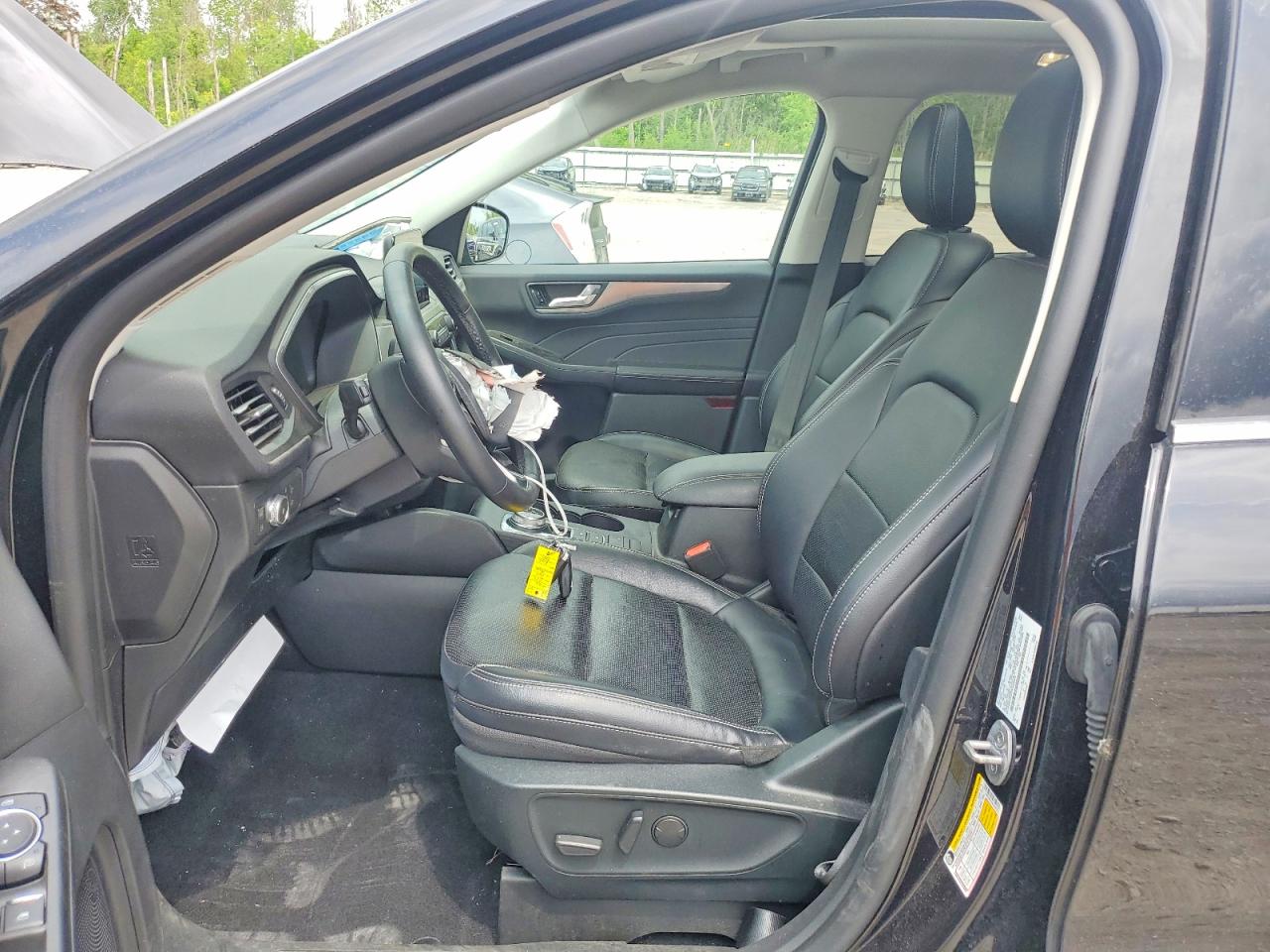 2022 Ford Escape Titanium Black vin: 1FMCU9DZ5NUA09528