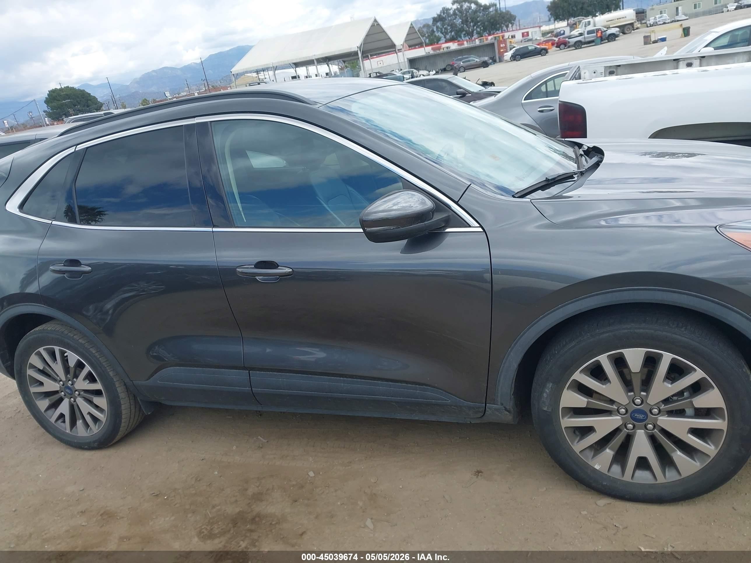 2020 Ford Escape Titanium Hybrid Gray vin: 1FMCU9DZ6LUC32593