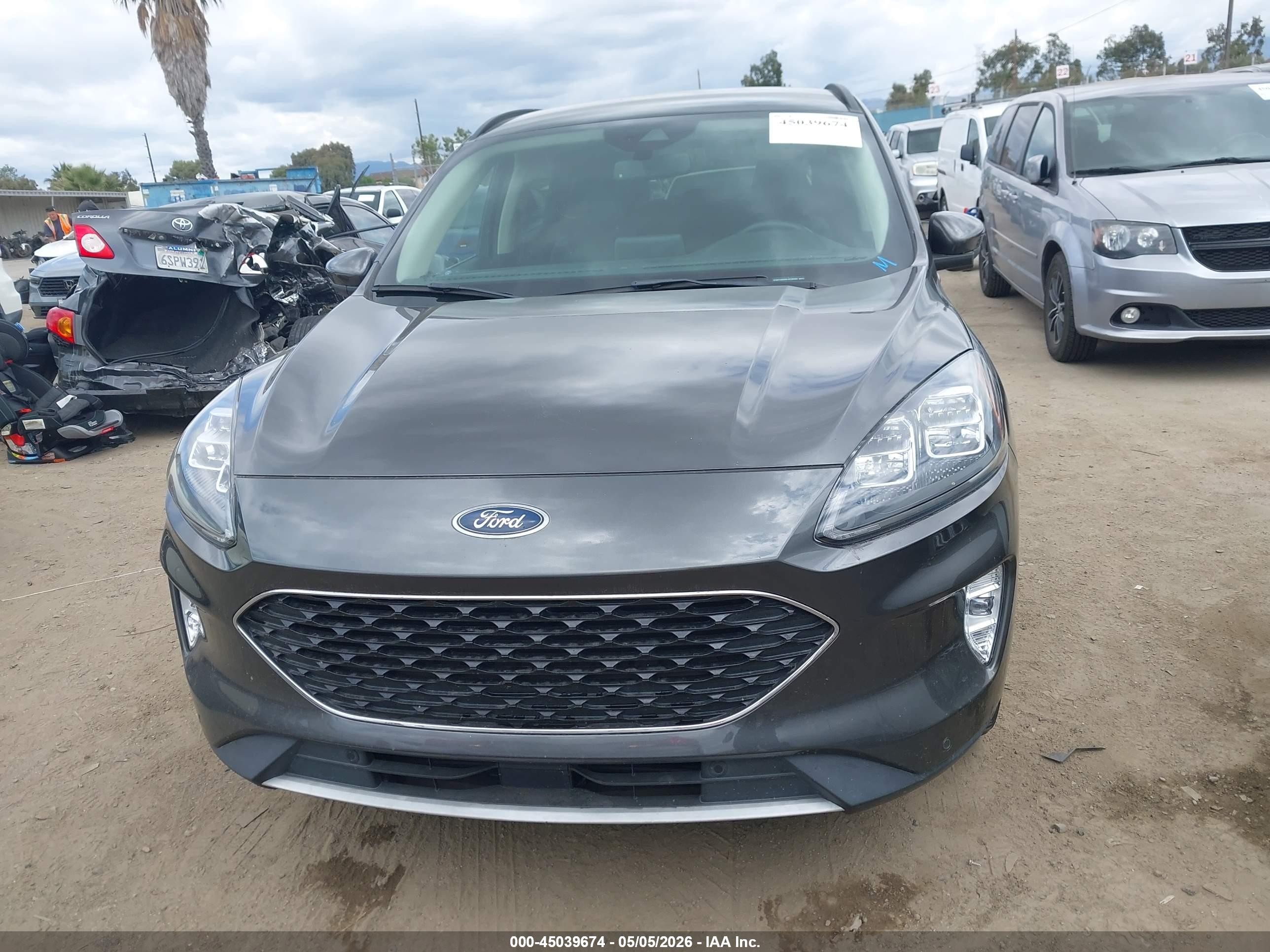 2020 Ford Escape Titanium Hybrid Gray vin: 1FMCU9DZ6LUC32593