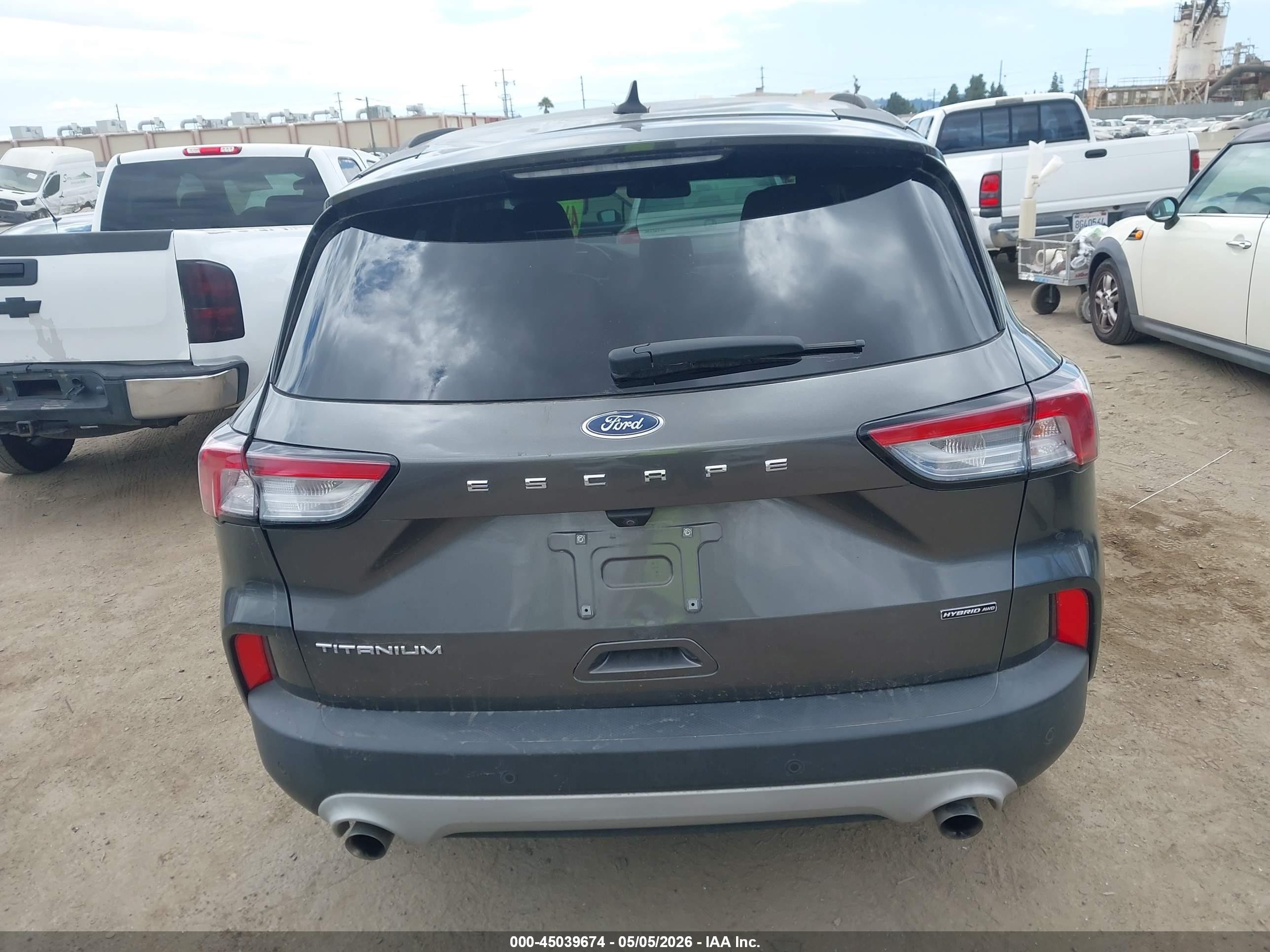 2020 Ford Escape Titanium Hybrid Gray vin: 1FMCU9DZ6LUC32593