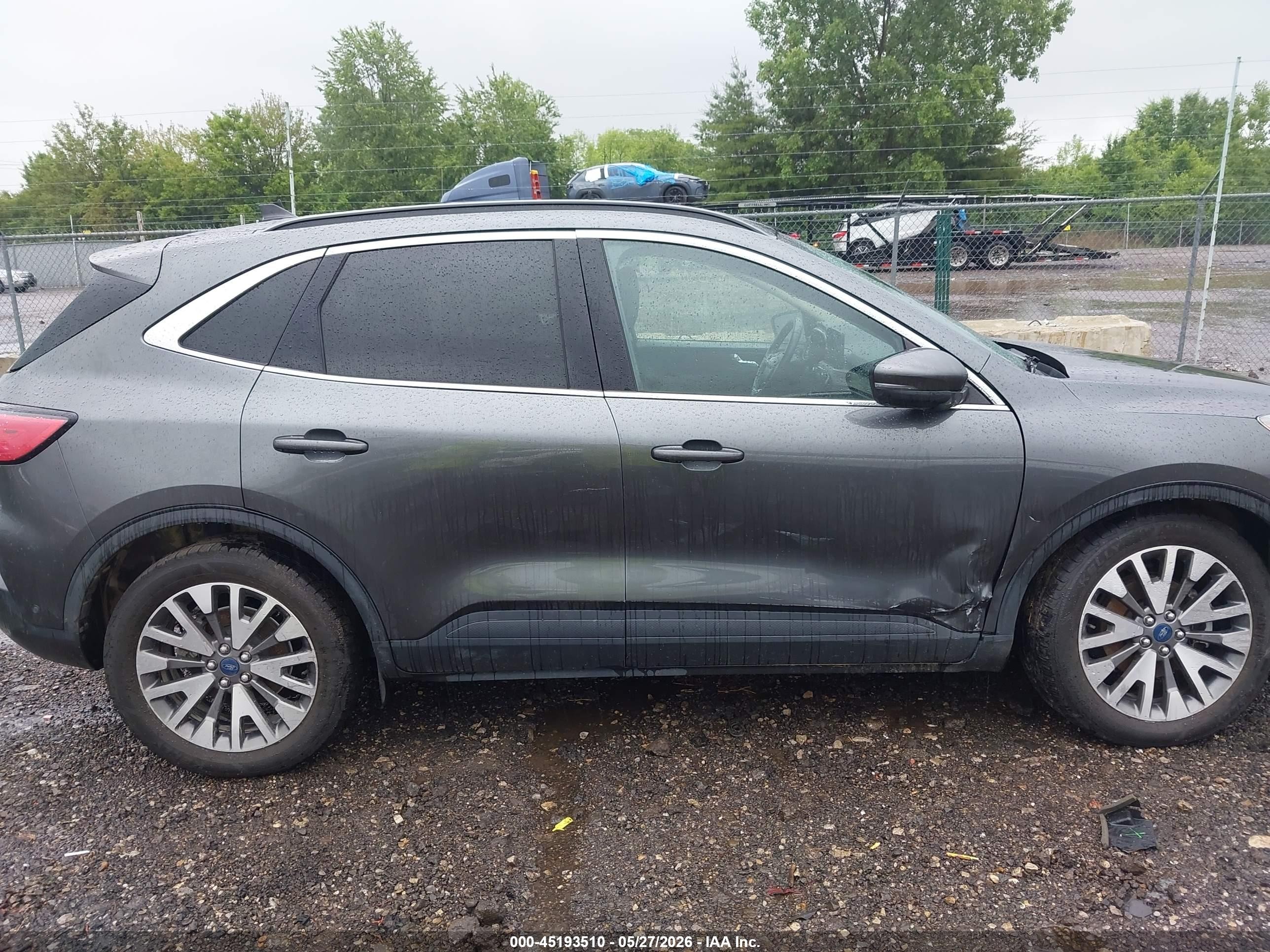 2020 Ford Escape Titanium Hybrid Gray vin: 1FMCU9DZ8LUB12584