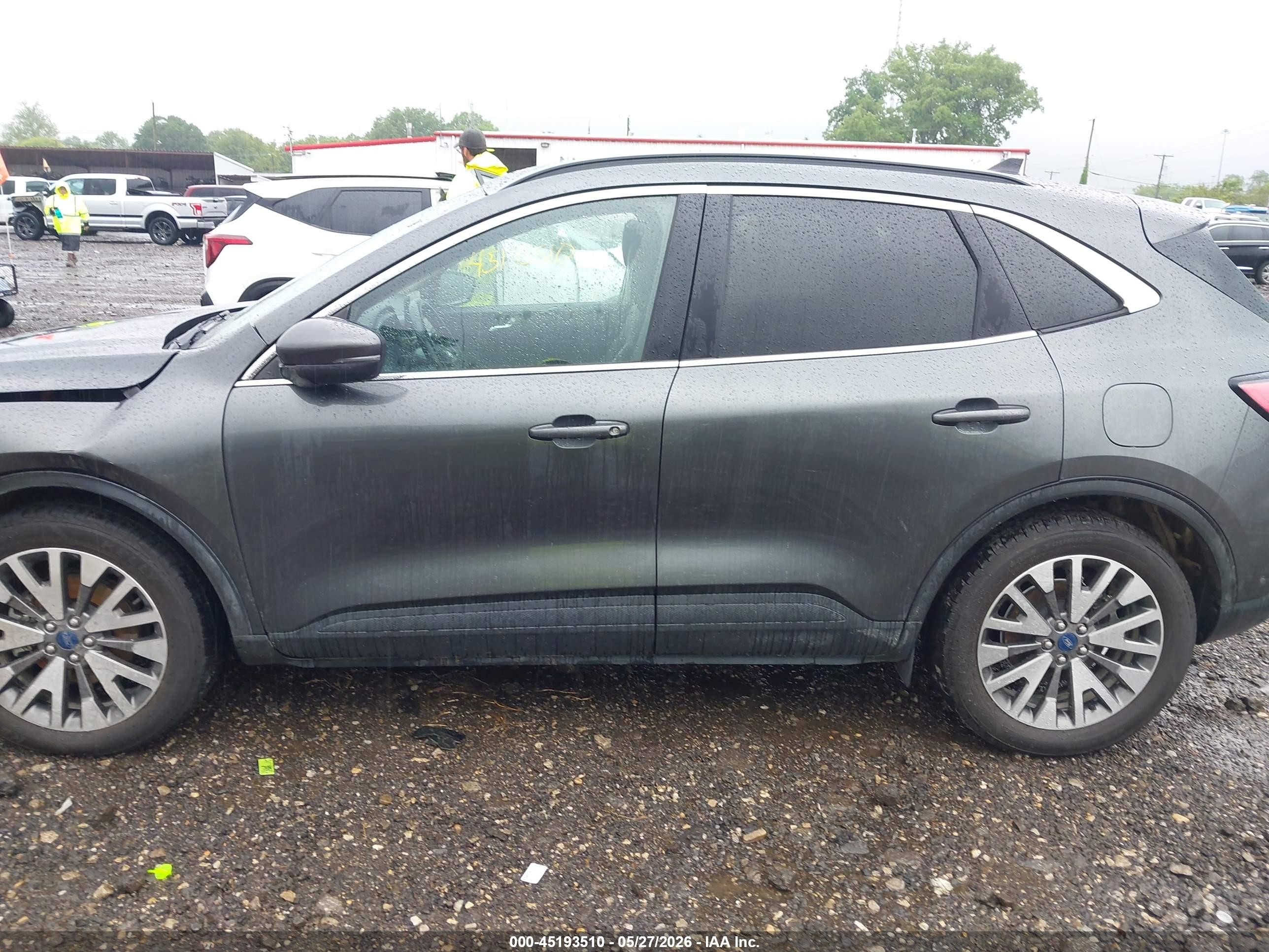 2020 Ford Escape Titanium Hybrid Gray vin: 1FMCU9DZ8LUB12584