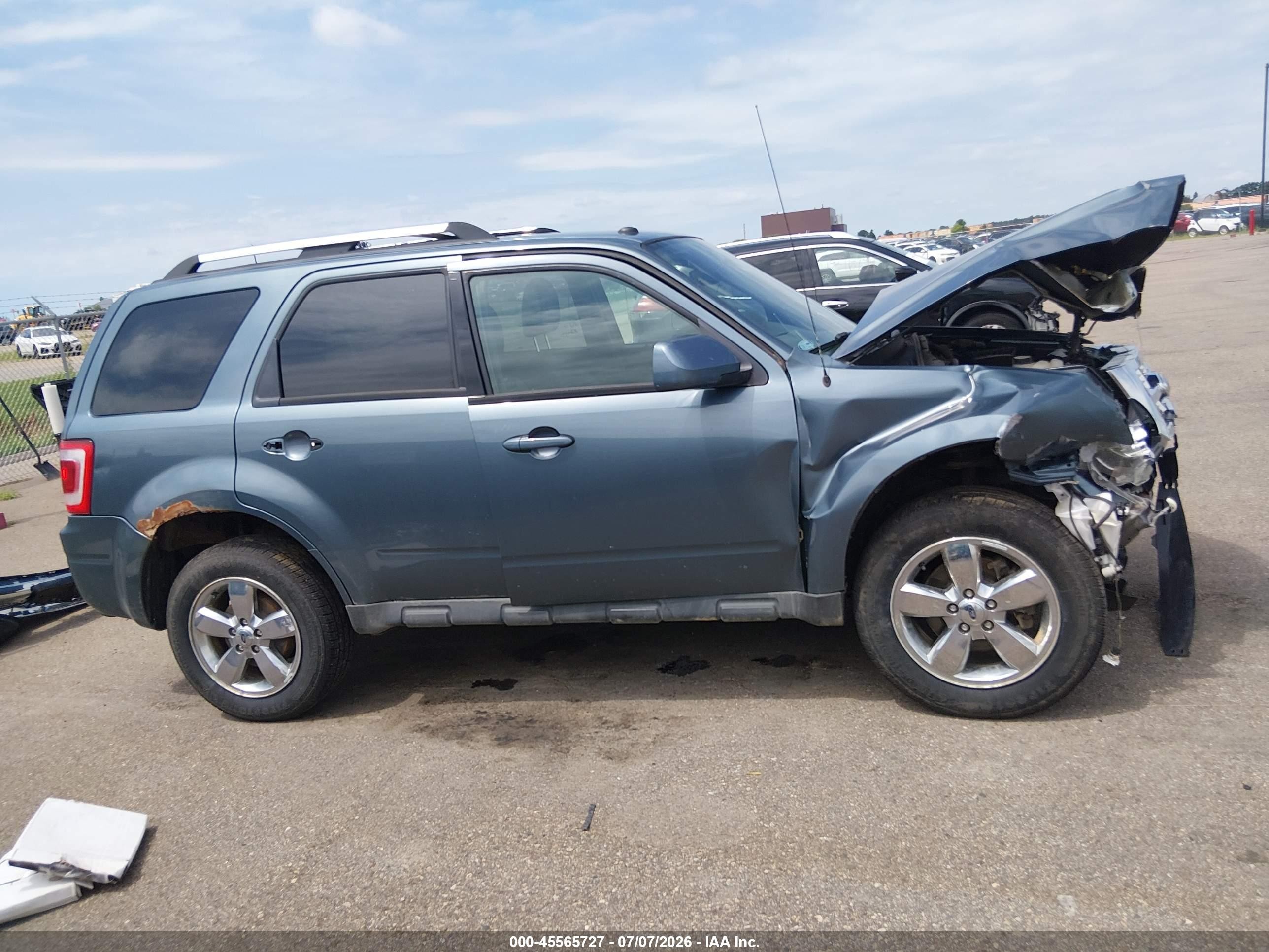 2012 Ford Escape Limited Blue vin: 1FMCU9E70CKC08041