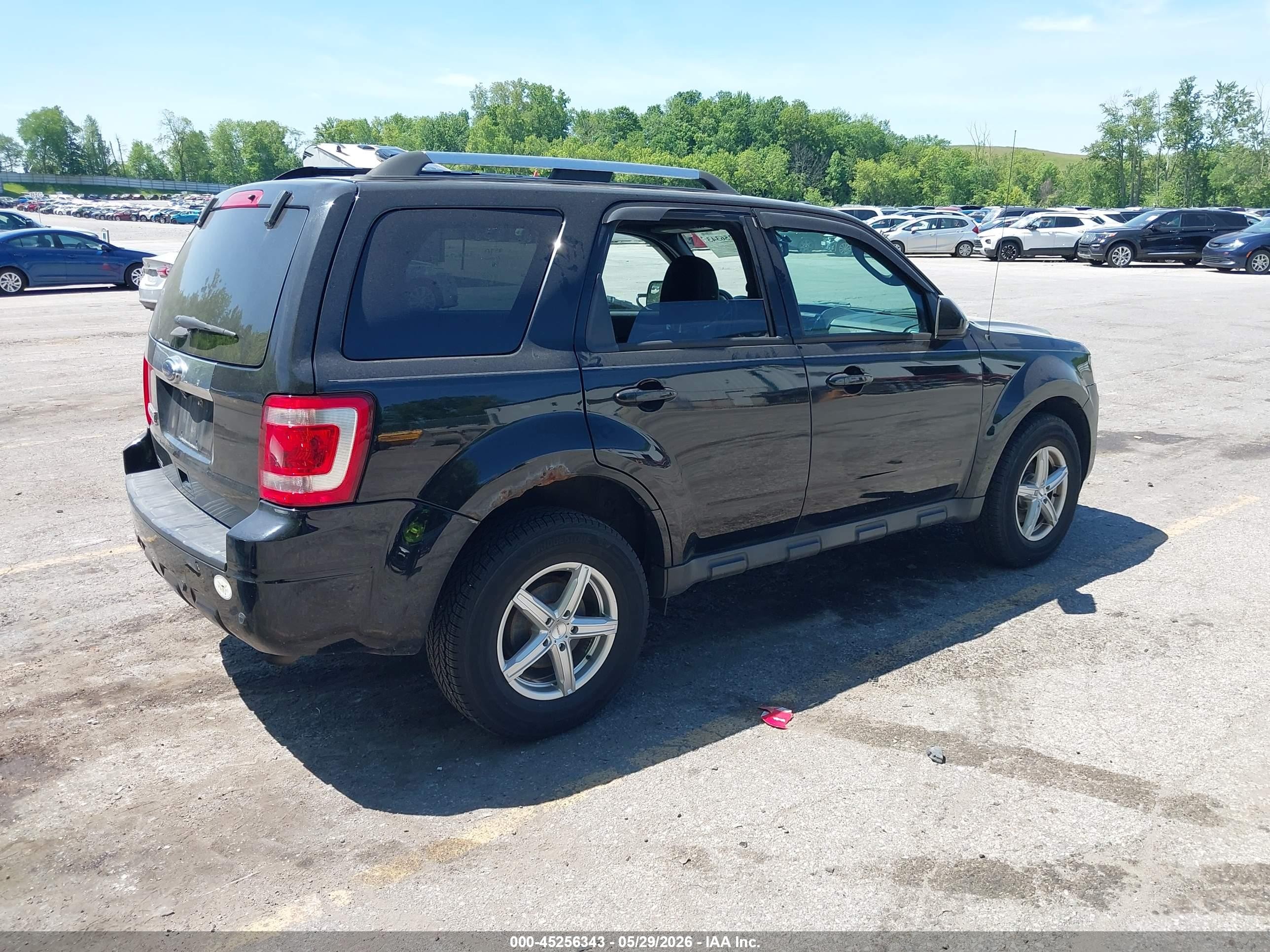 2012 Ford Escape Limited Черный vin: 1FMCU9E70CKC25356